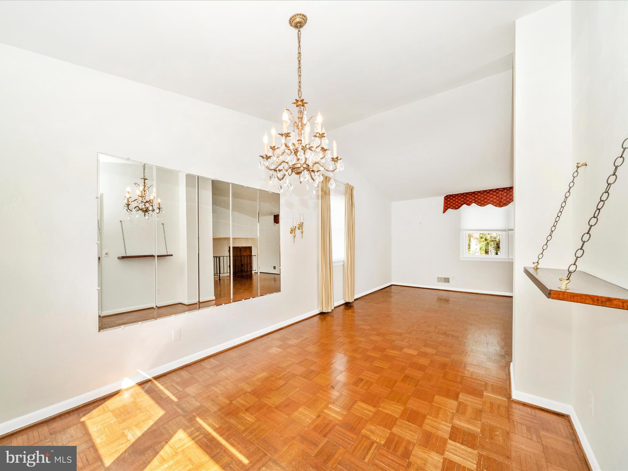 SPRINGDALE - Residential