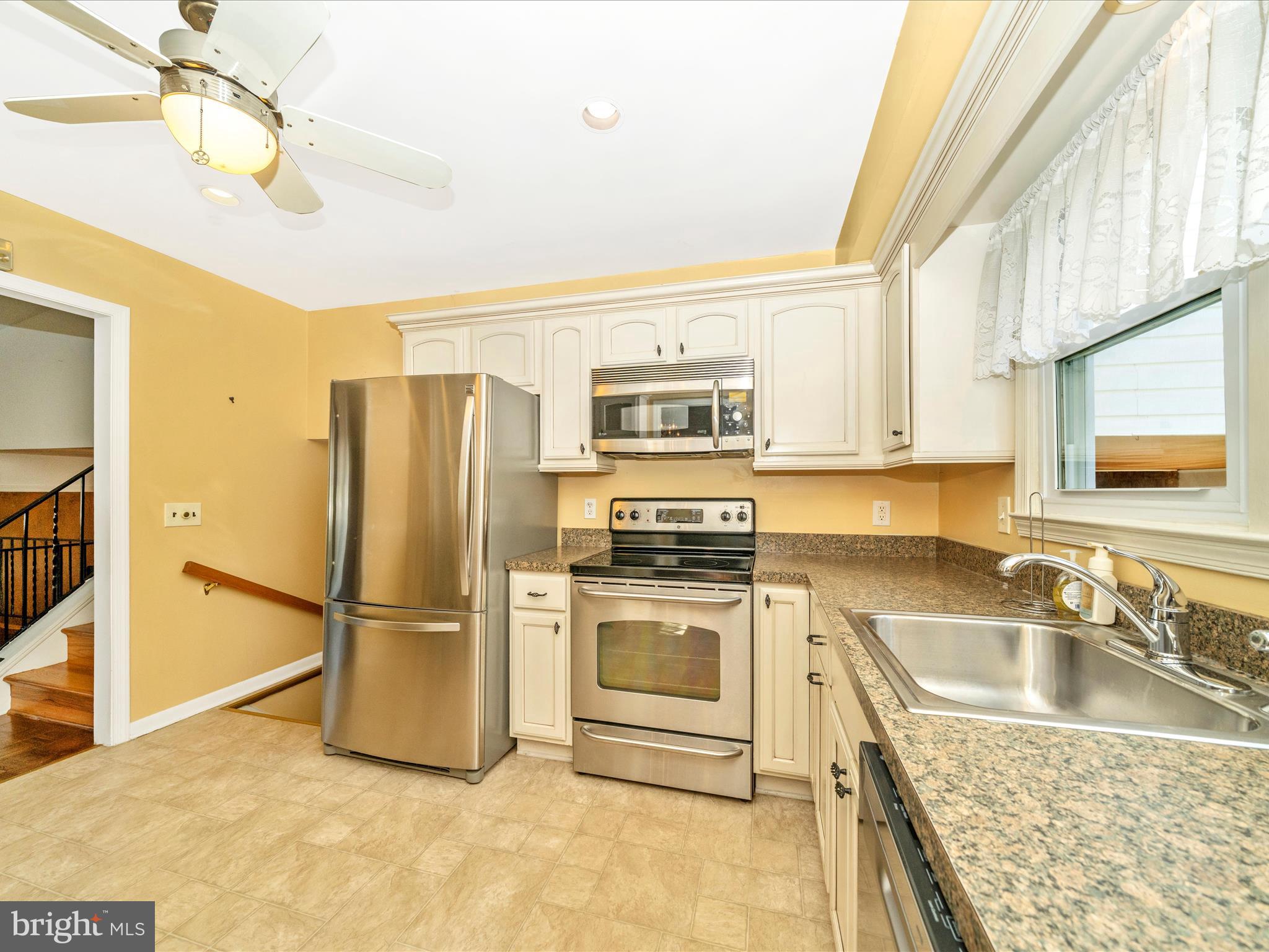 SPRINGDALE - Residential