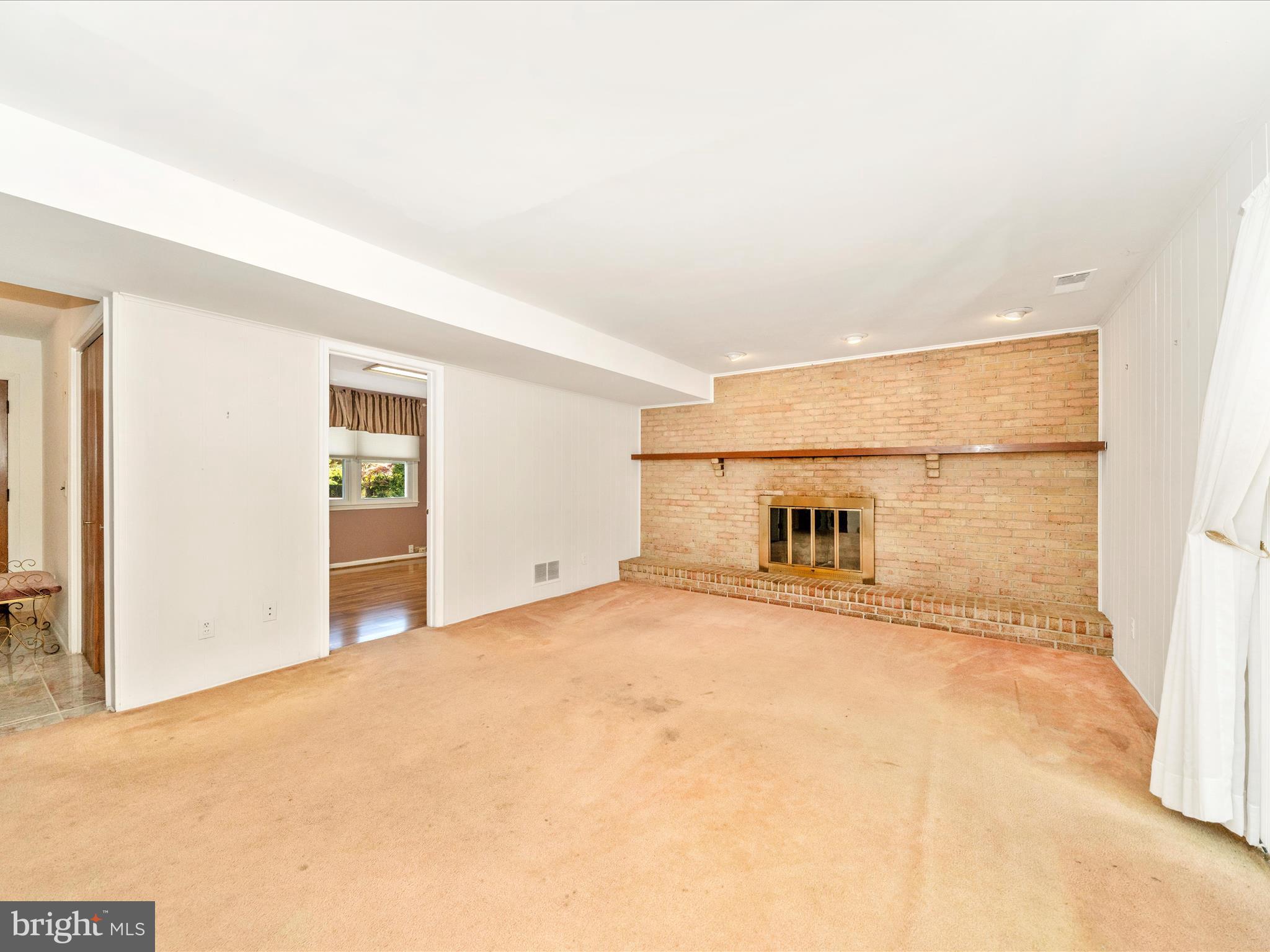 SPRINGDALE - Residential