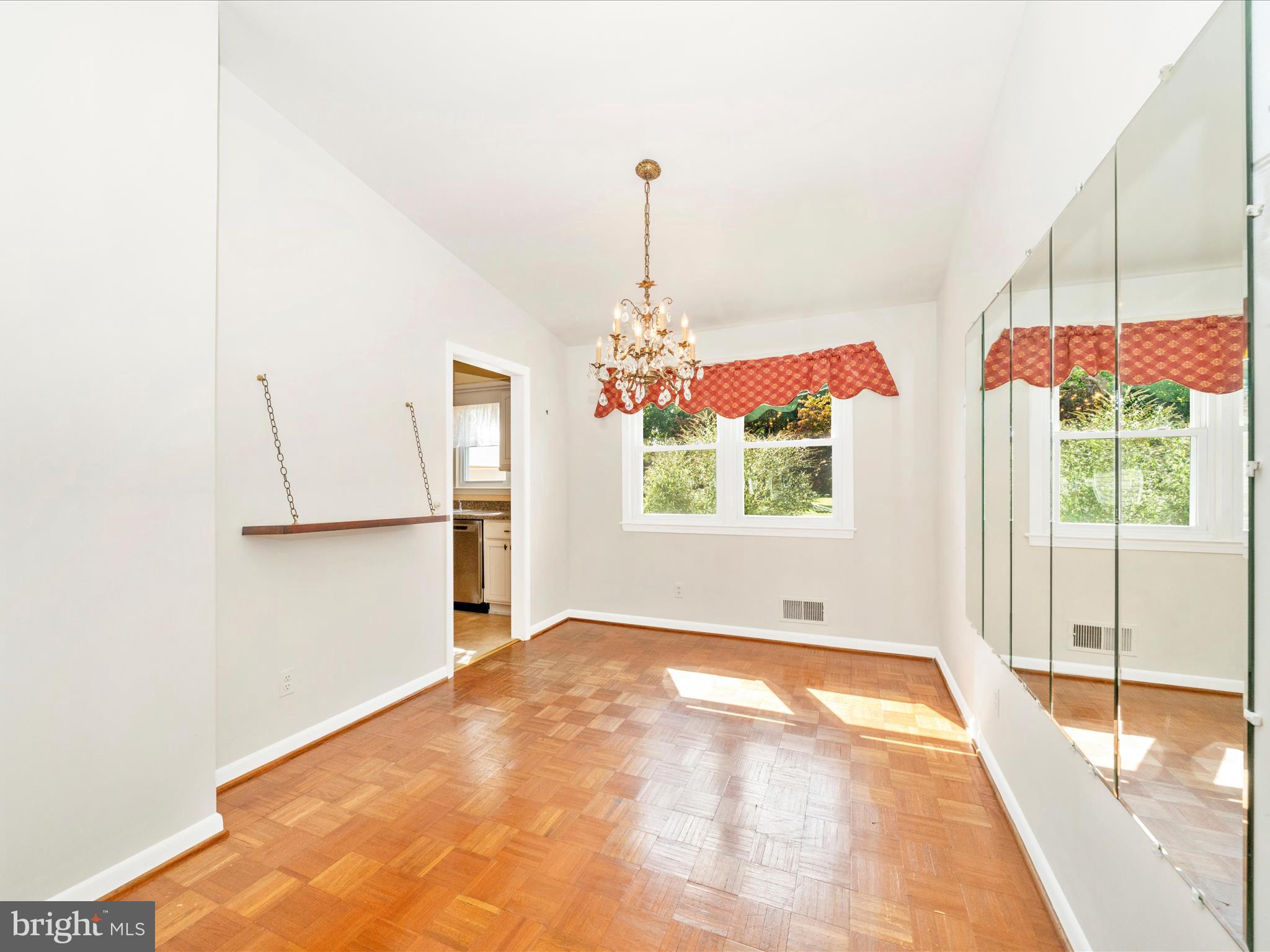 SPRINGDALE - Residential