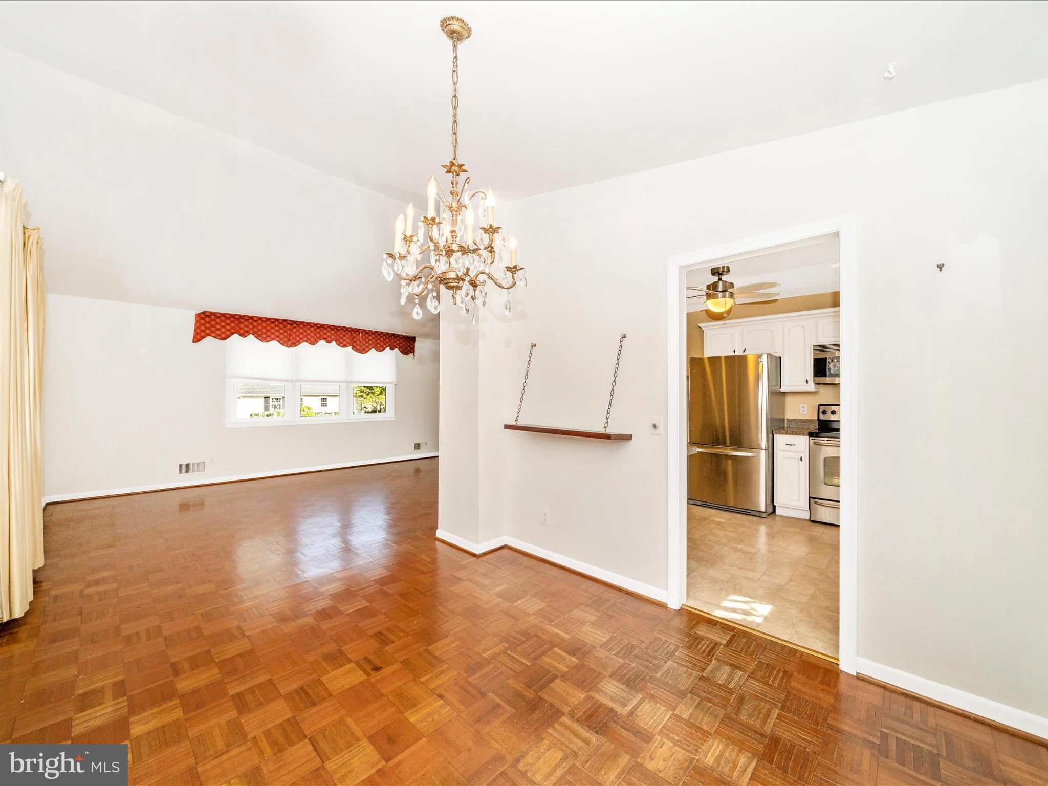 SPRINGDALE - Residential