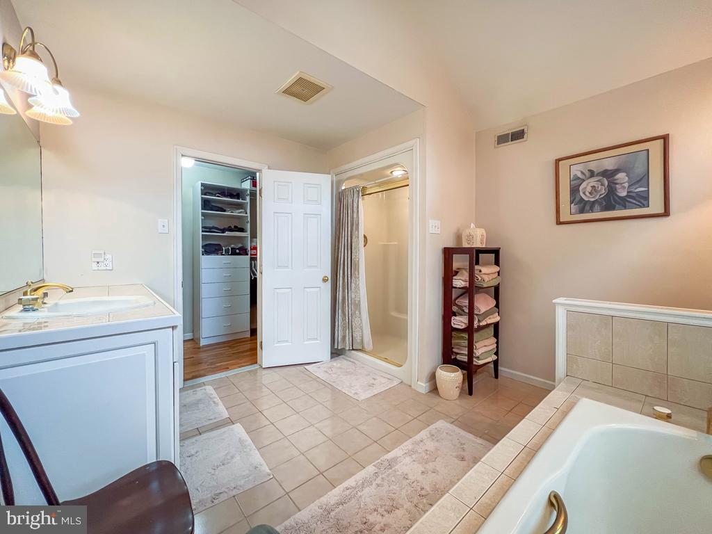 ORELAND - Residential