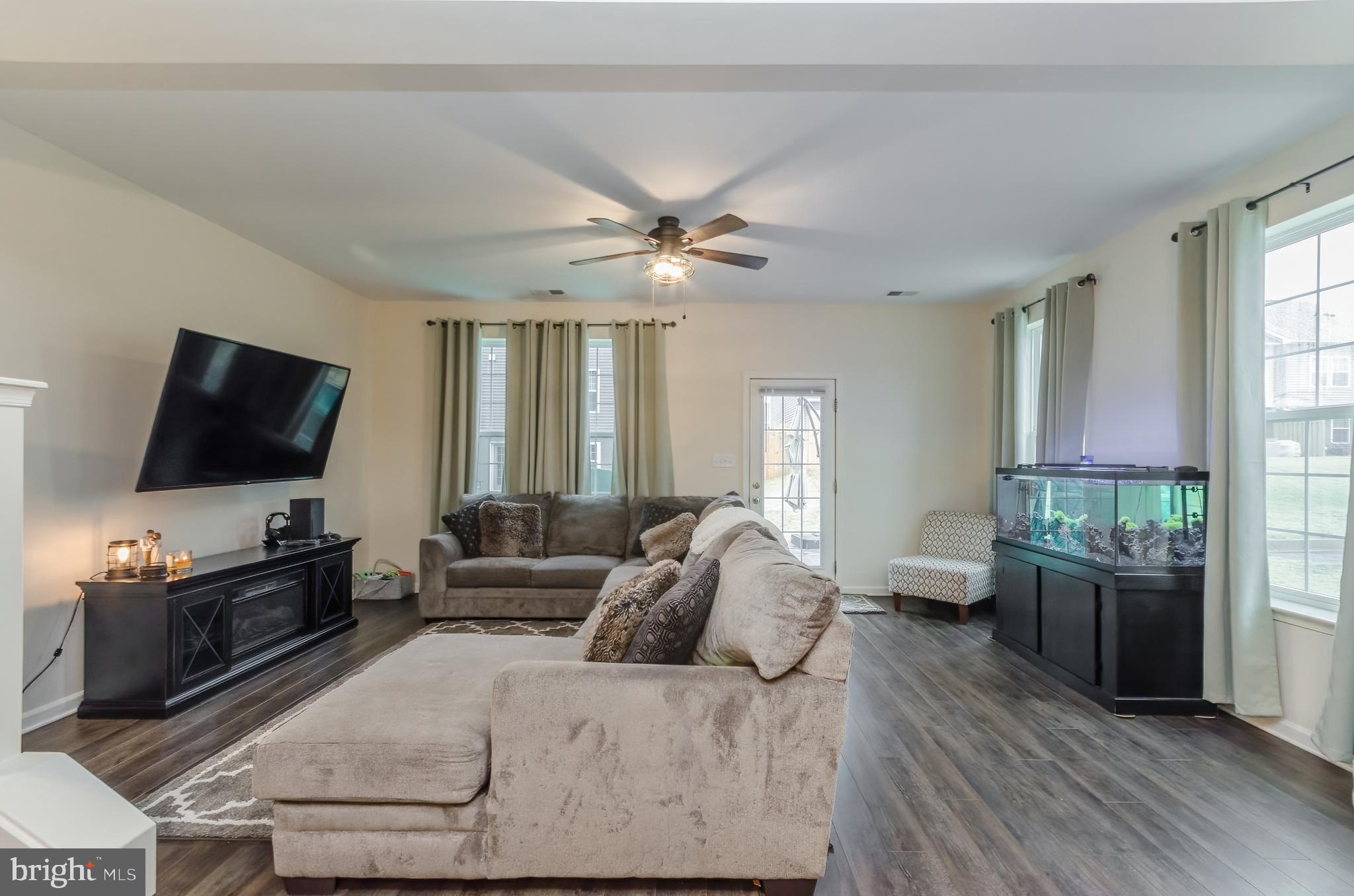 MCCAULEY CROSSING - Residential