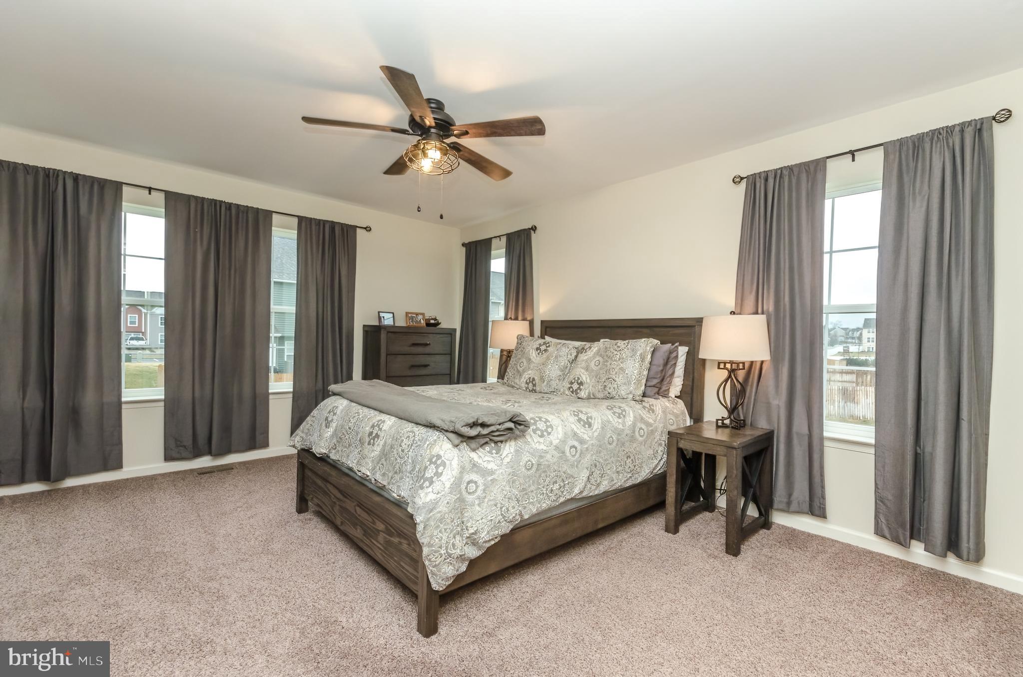 MCCAULEY CROSSING - Residential