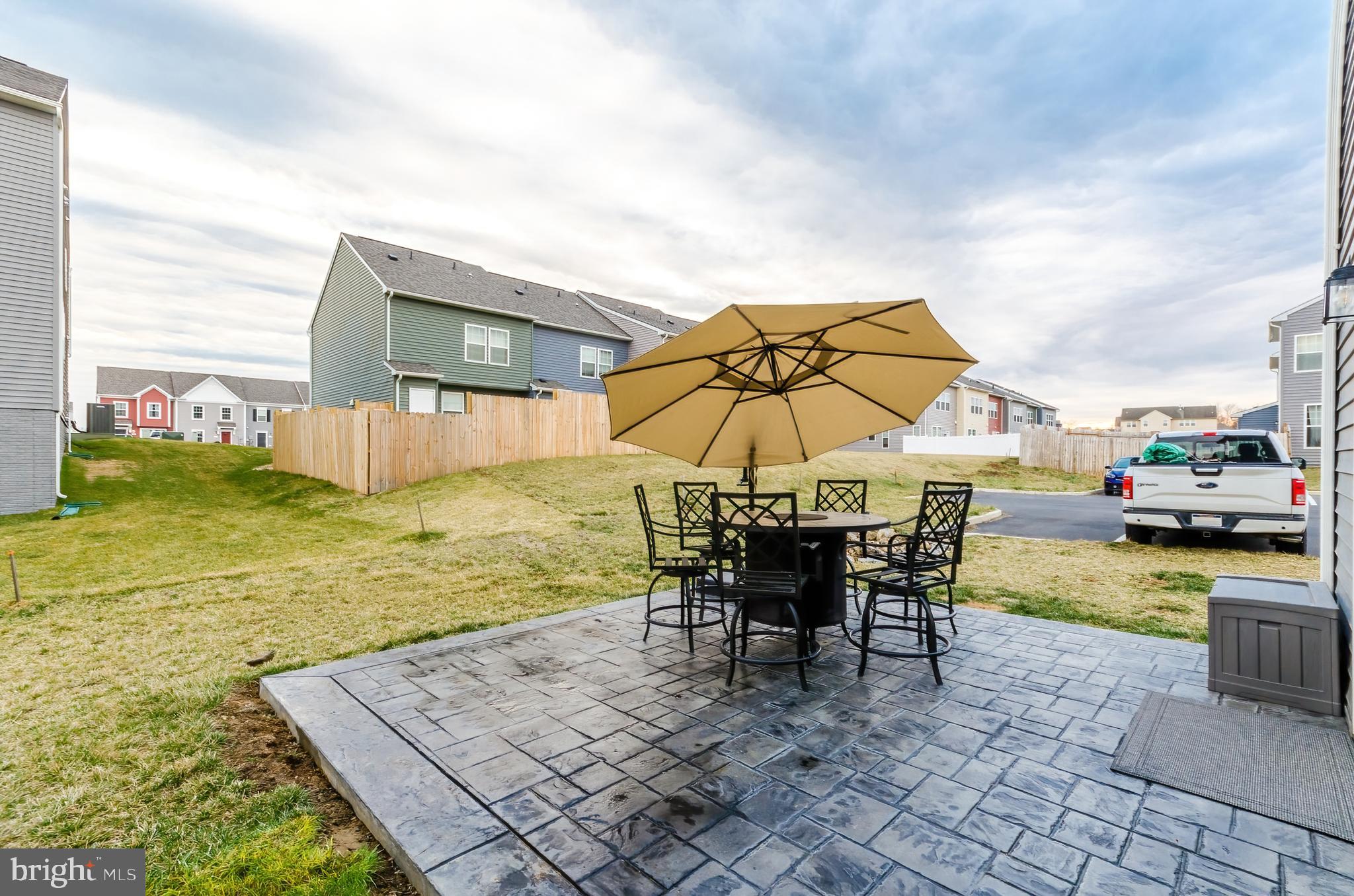 MCCAULEY CROSSING - Residential