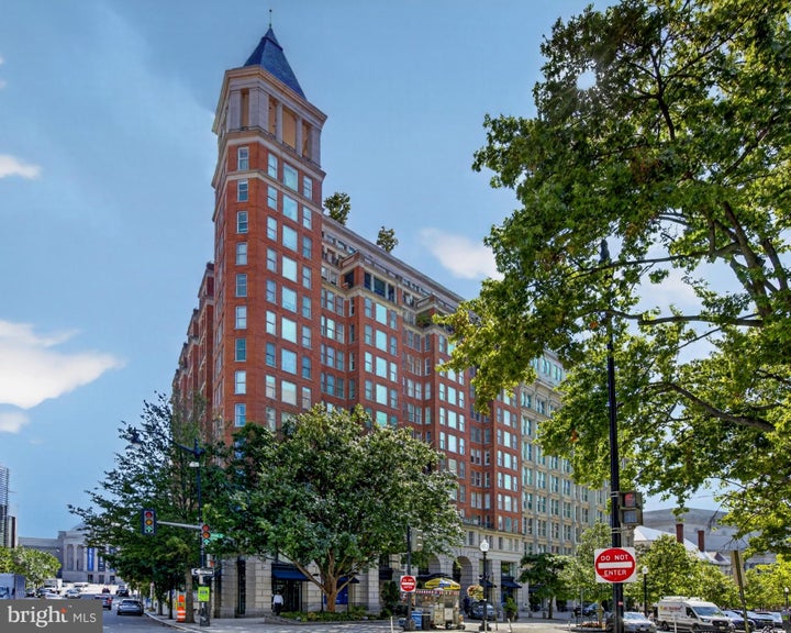 Photo 1 of 62 — 601 PENNSYLVANIA AVENUE NW 711, WASHINGTON, DC 20004