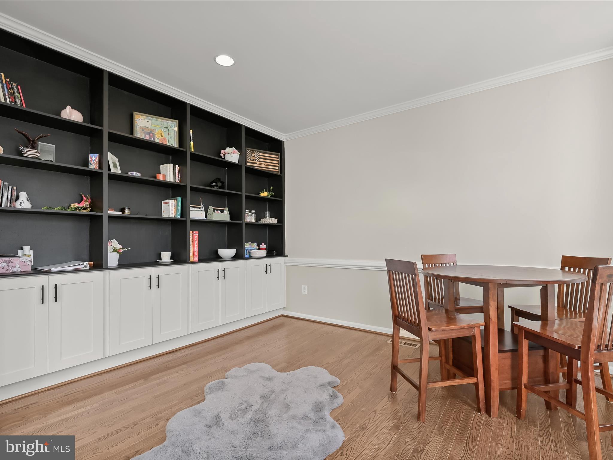 CAMERON CHASE - Residential Lease