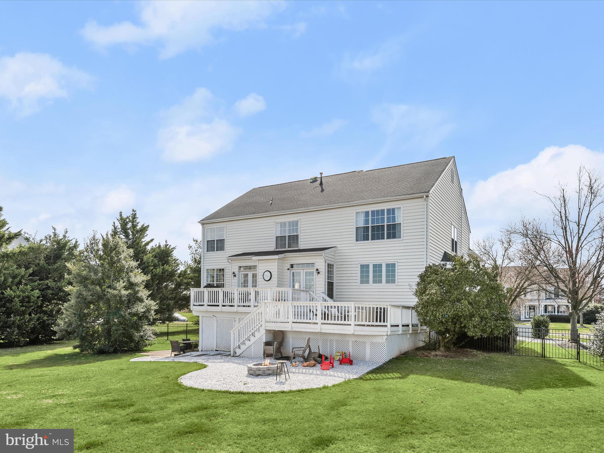 CAMERON CHASE - Residential Lease