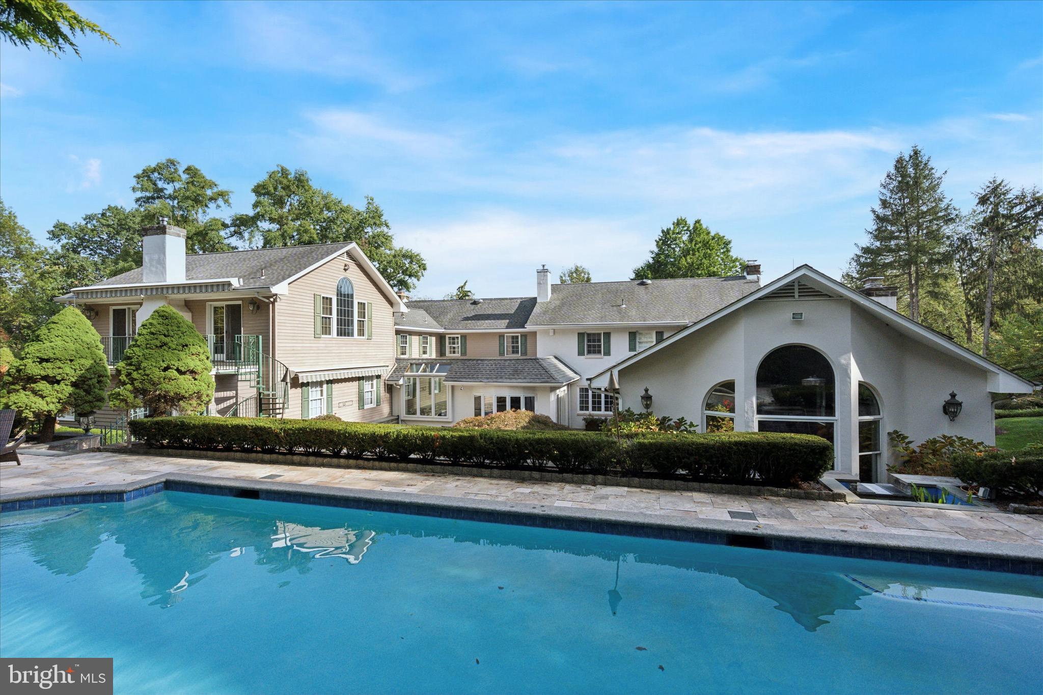 MOUNT EYRE MANOR - Residential