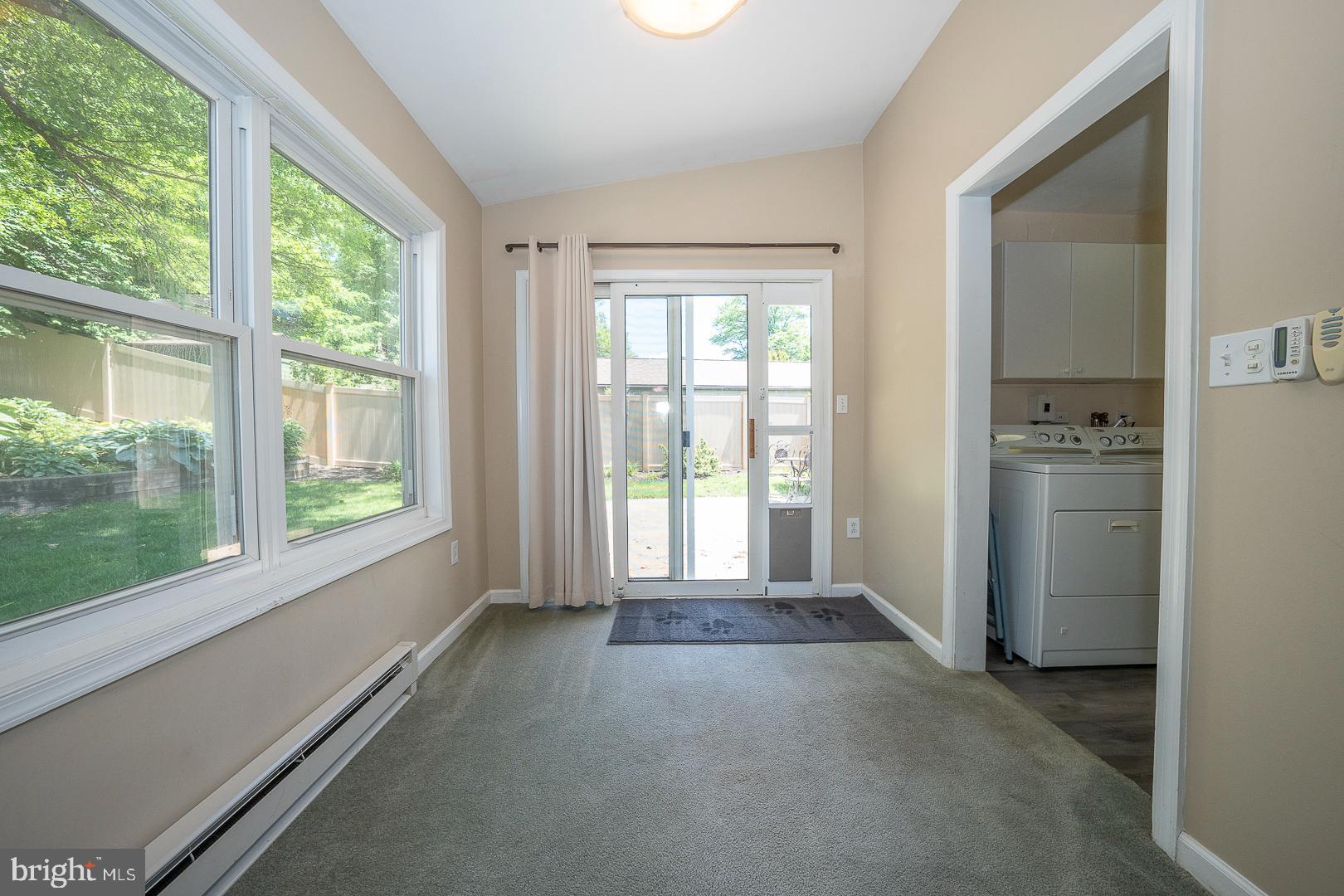 WILLOW GROVE - Residential