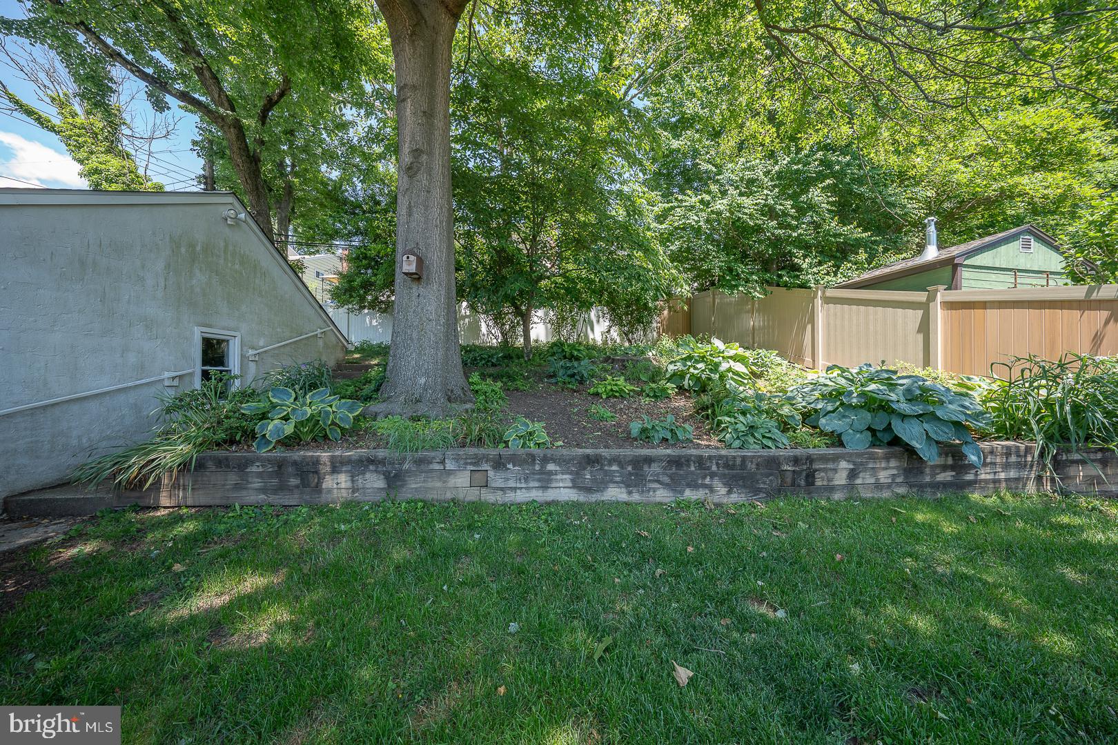 WILLOW GROVE - Residential