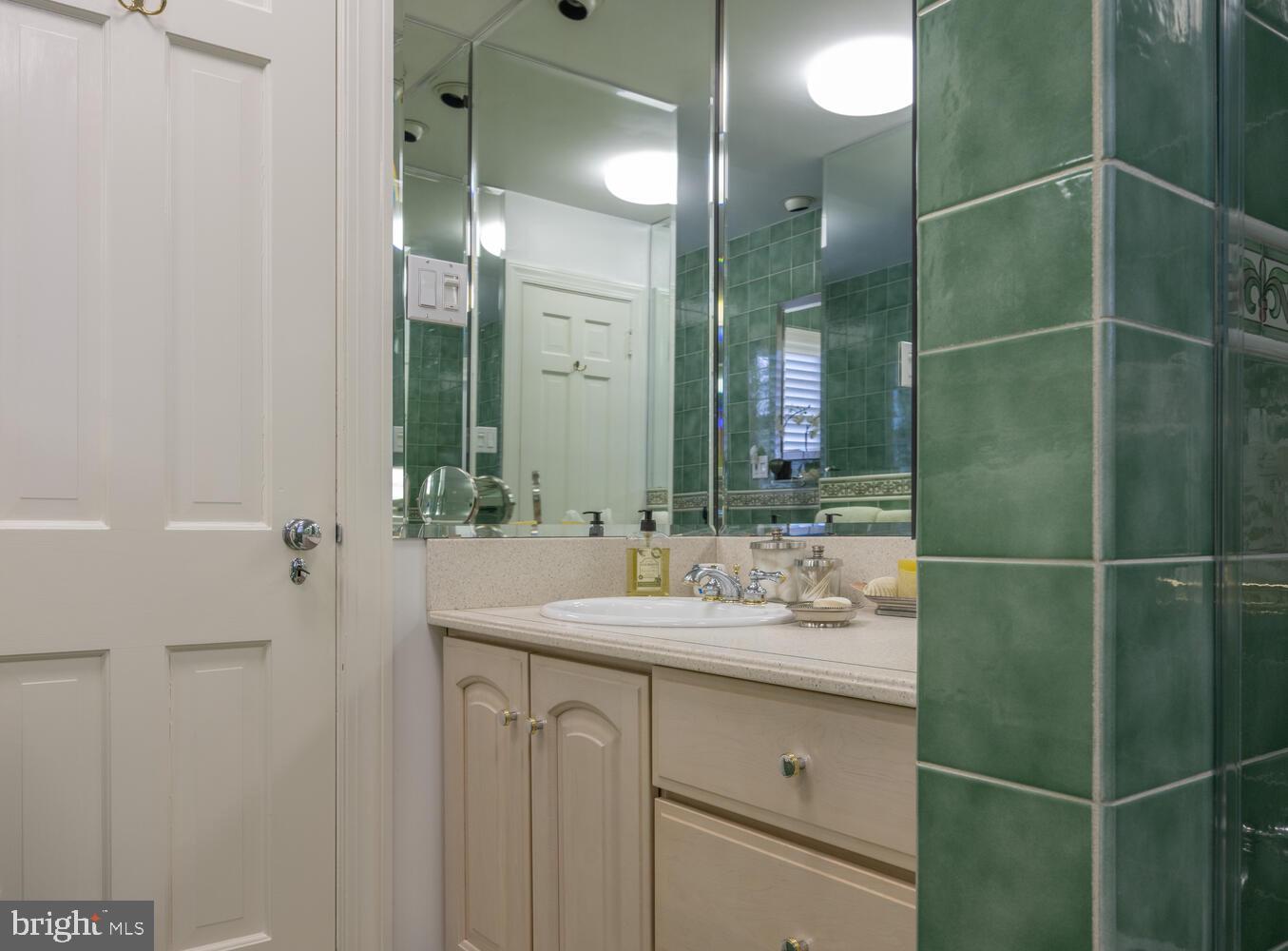 SEMINARY HILL - Residential