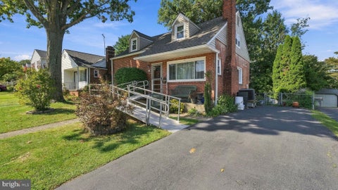 Photo of 66 Barren Road, NEWTOWN SQUARE, PA 19073 (MLS # PADE2124142)