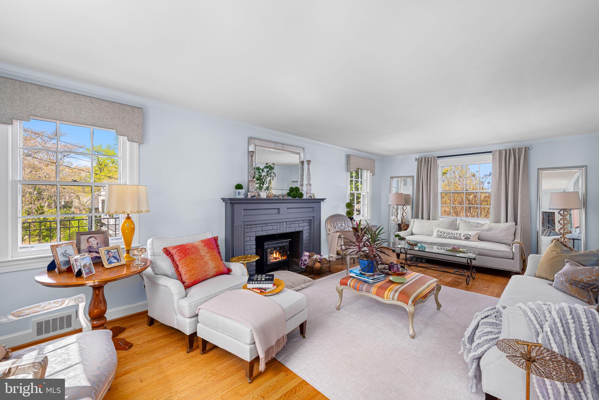 AURORA HILLS - Residential Lease