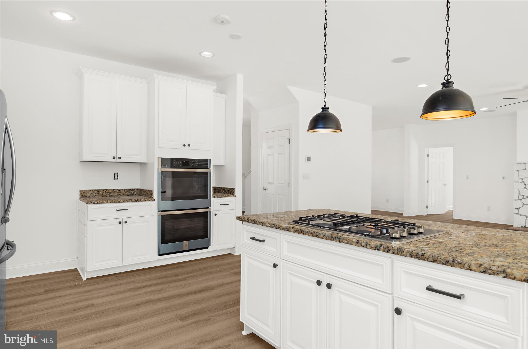 THE PRESERVE AT SOUTHEAST CREEK - Residential