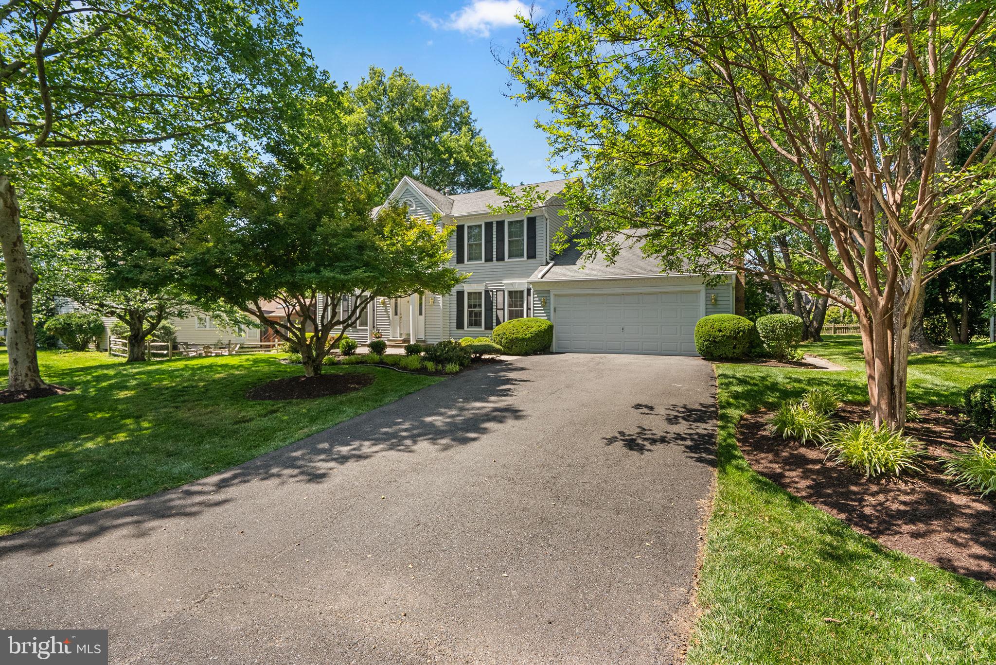 4913 CONTINENTAL DRIVE