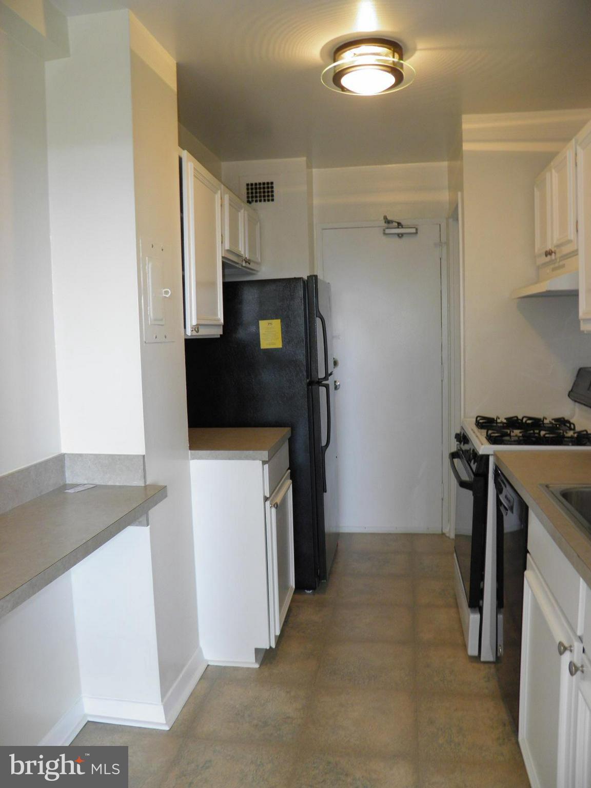 PARK SUTTON CODM - Residential Lease