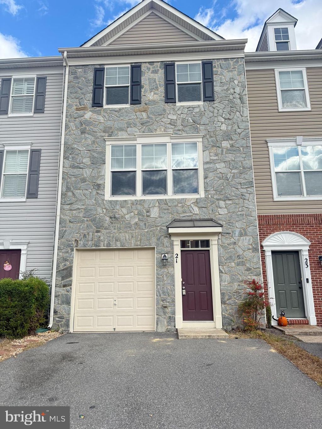 Photo of 21 Ocala Way, STAFFORD, VA 22556 (MLS # VAST2040822)