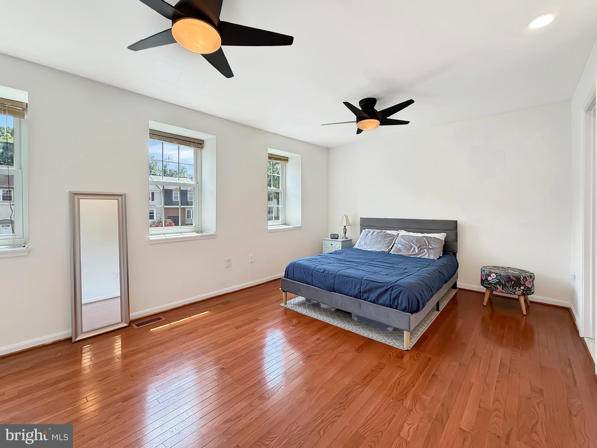 HUNGERFORD - Residential