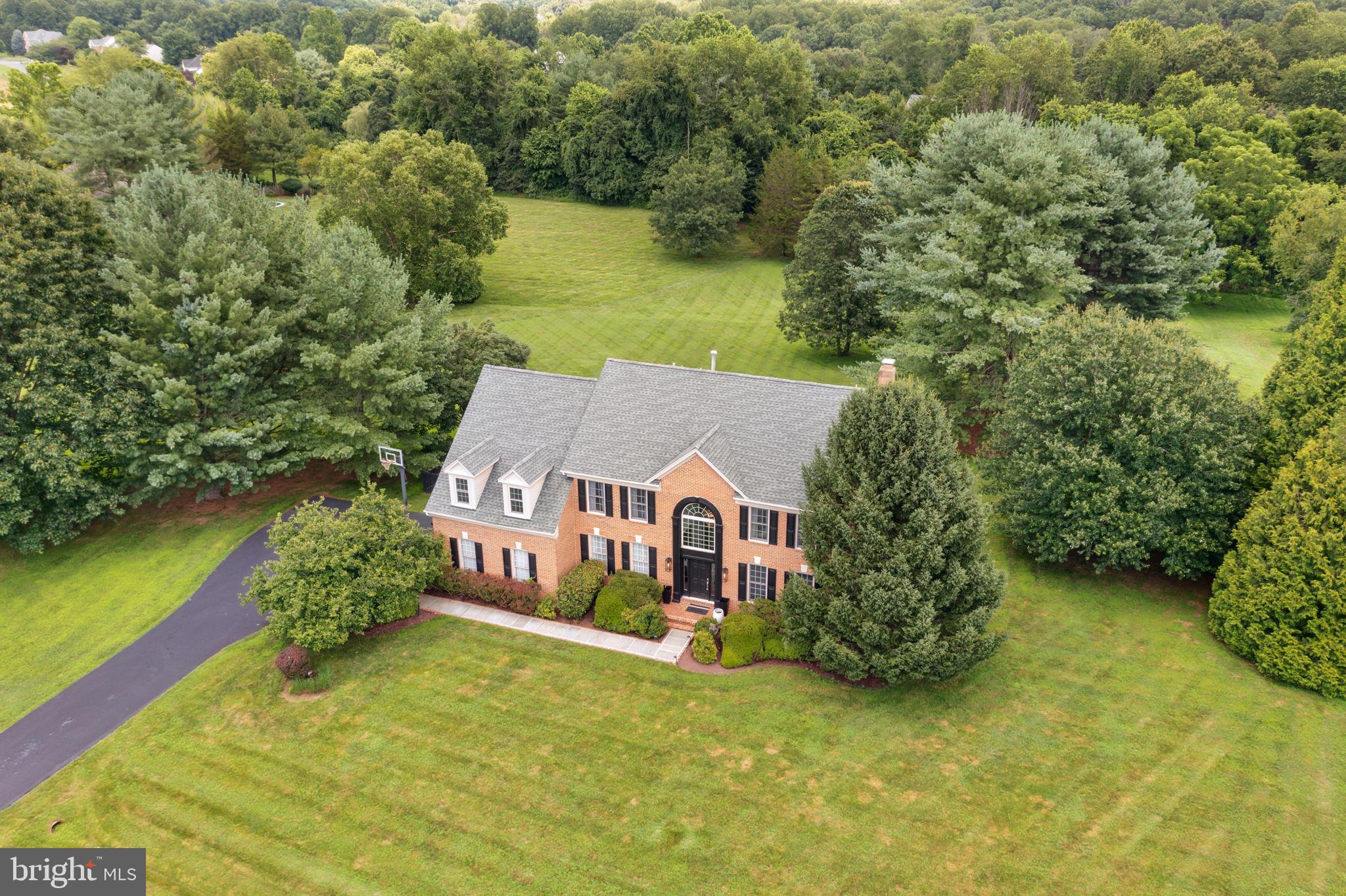 DARNESTOWN KNOLLS - Residential