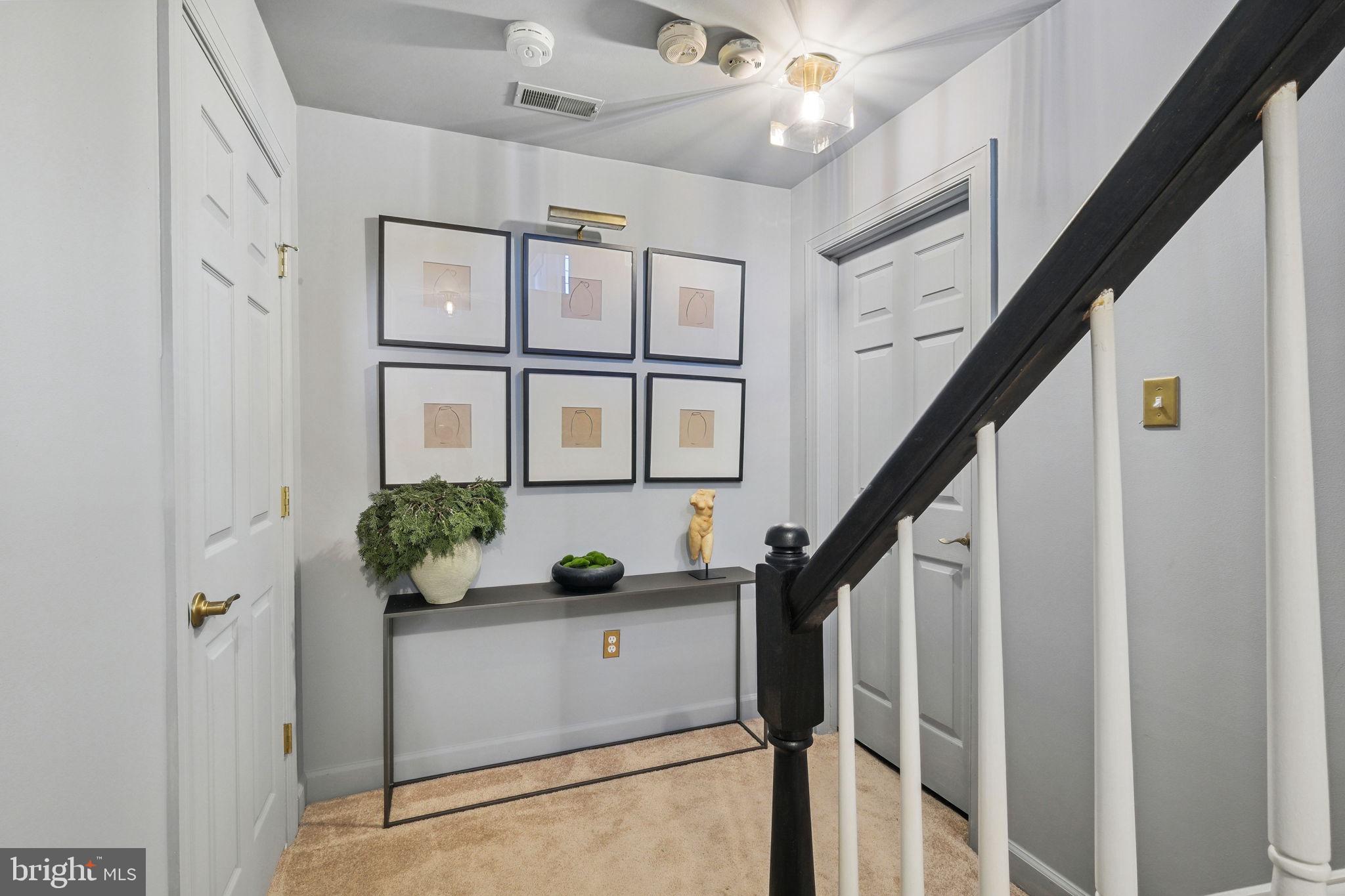 DARNESTOWN KNOLLS - Residential