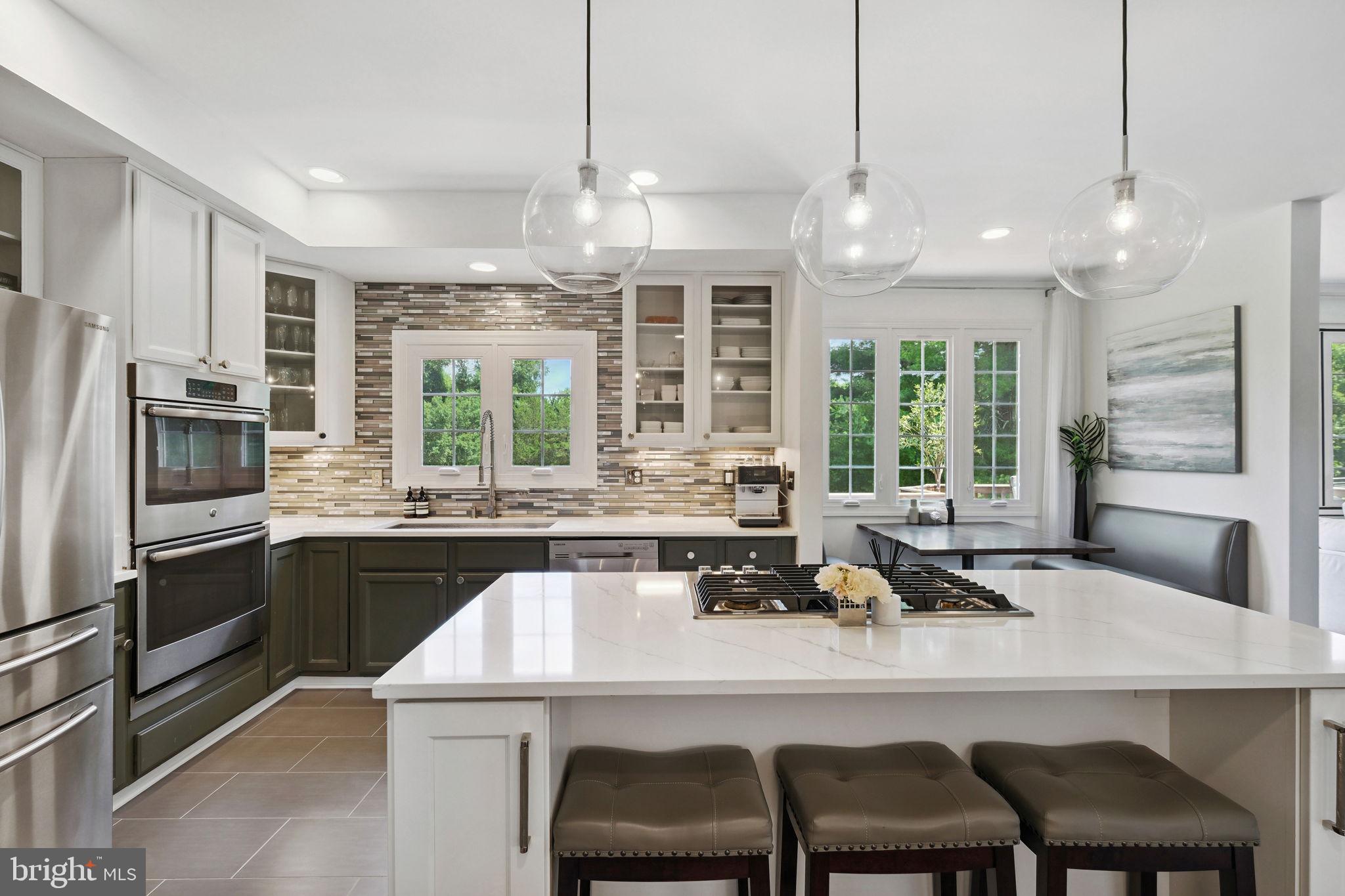 DARNESTOWN KNOLLS - Residential