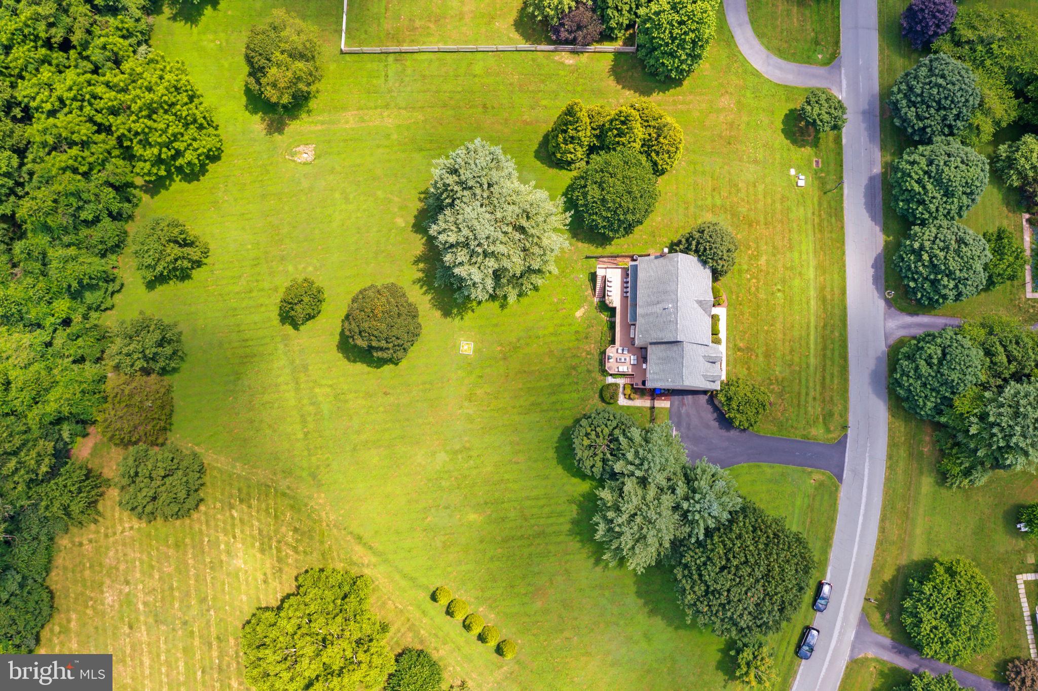 DARNESTOWN KNOLLS - Residential