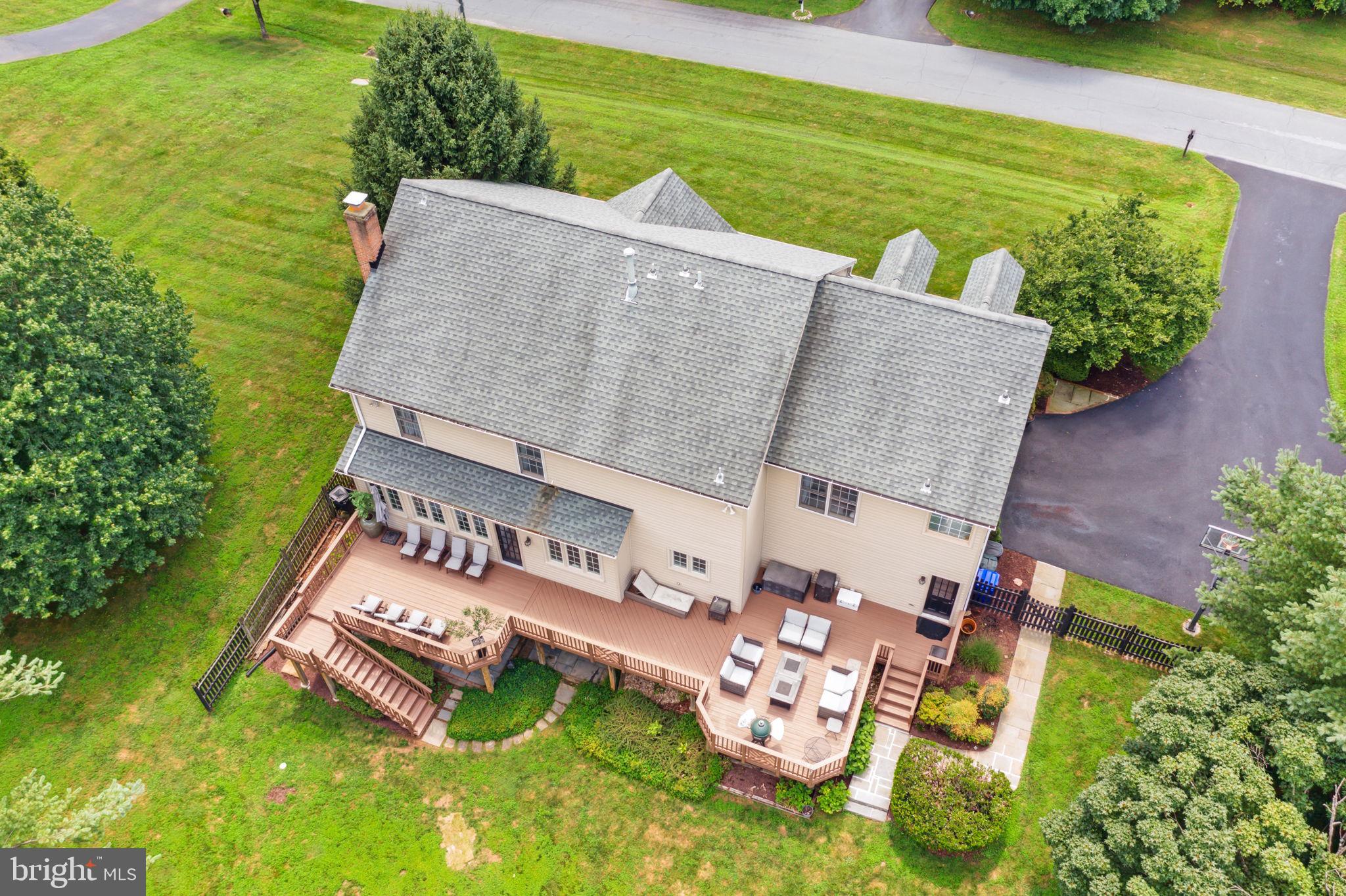 DARNESTOWN KNOLLS - Residential