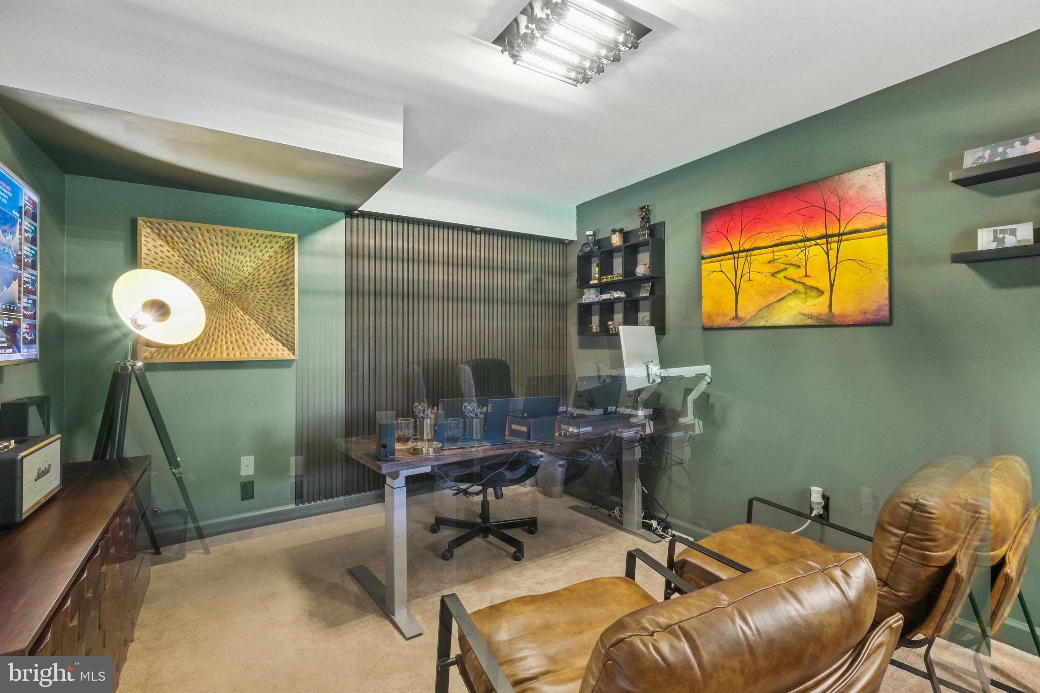 DARNESTOWN KNOLLS - Residential