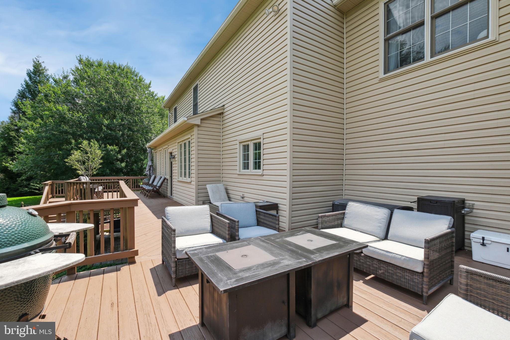 DARNESTOWN KNOLLS - Residential