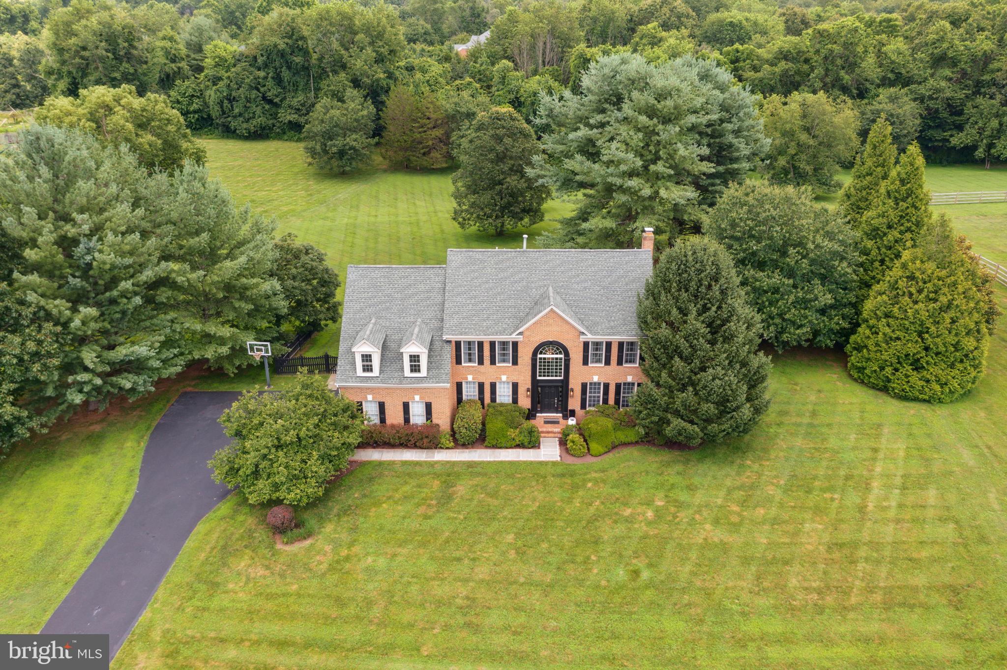 DARNESTOWN KNOLLS - Residential