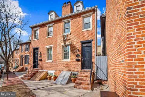 110 W Montgomery Street, Baltimore, MD 21230 - MLS#: MDBA2160146