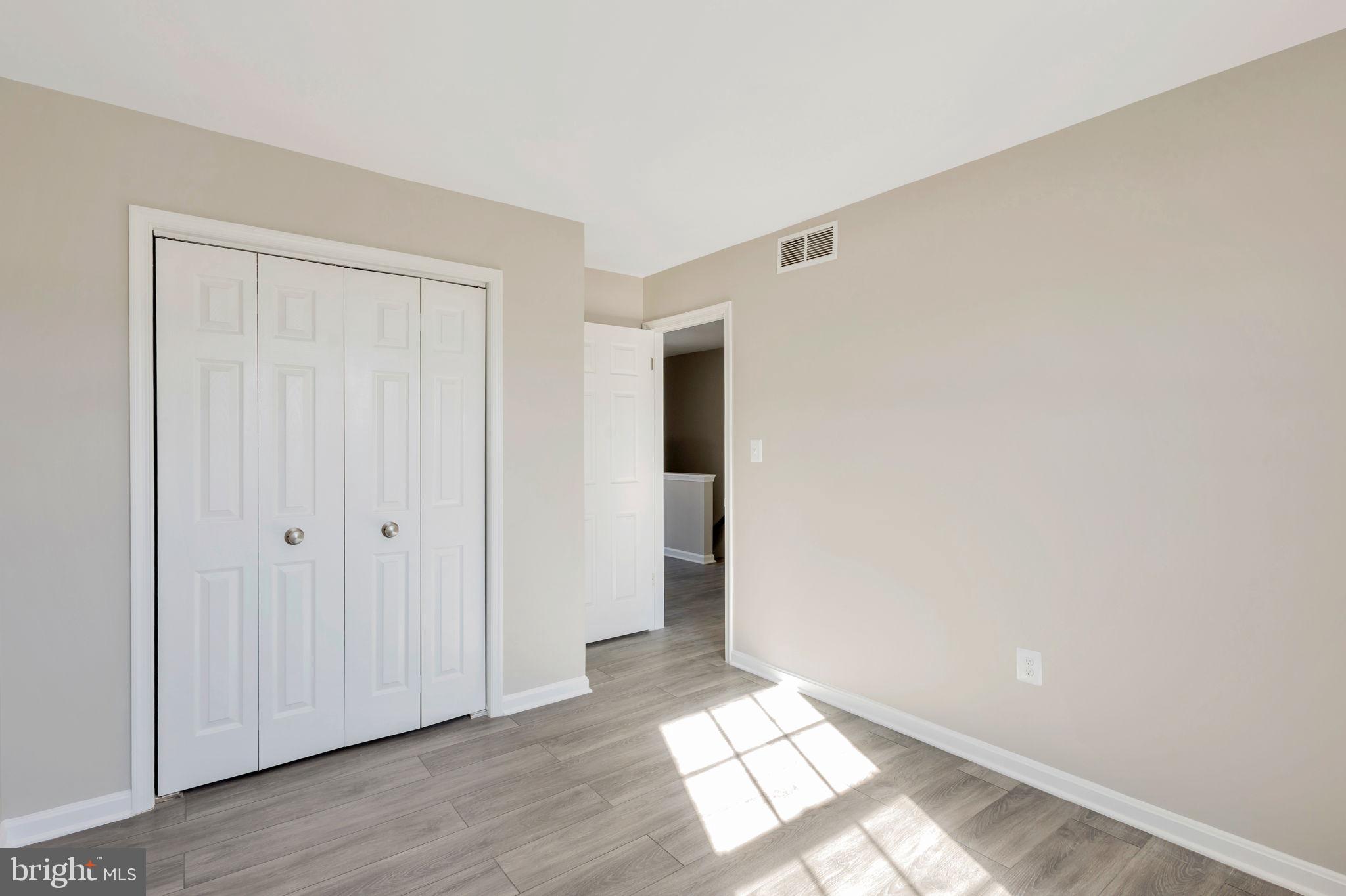 WORTHINGTON MEADOWS - Residential