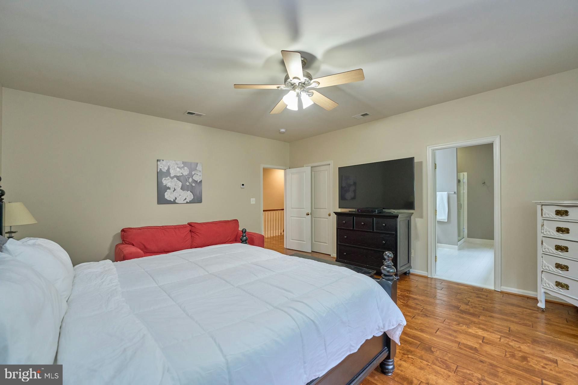 PEMBROOKE - Residential