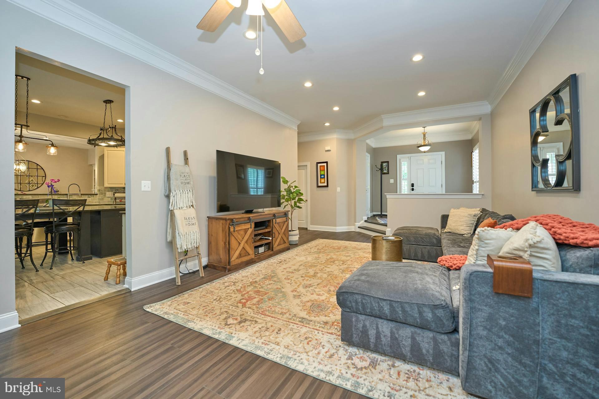 PEMBROOKE - Residential