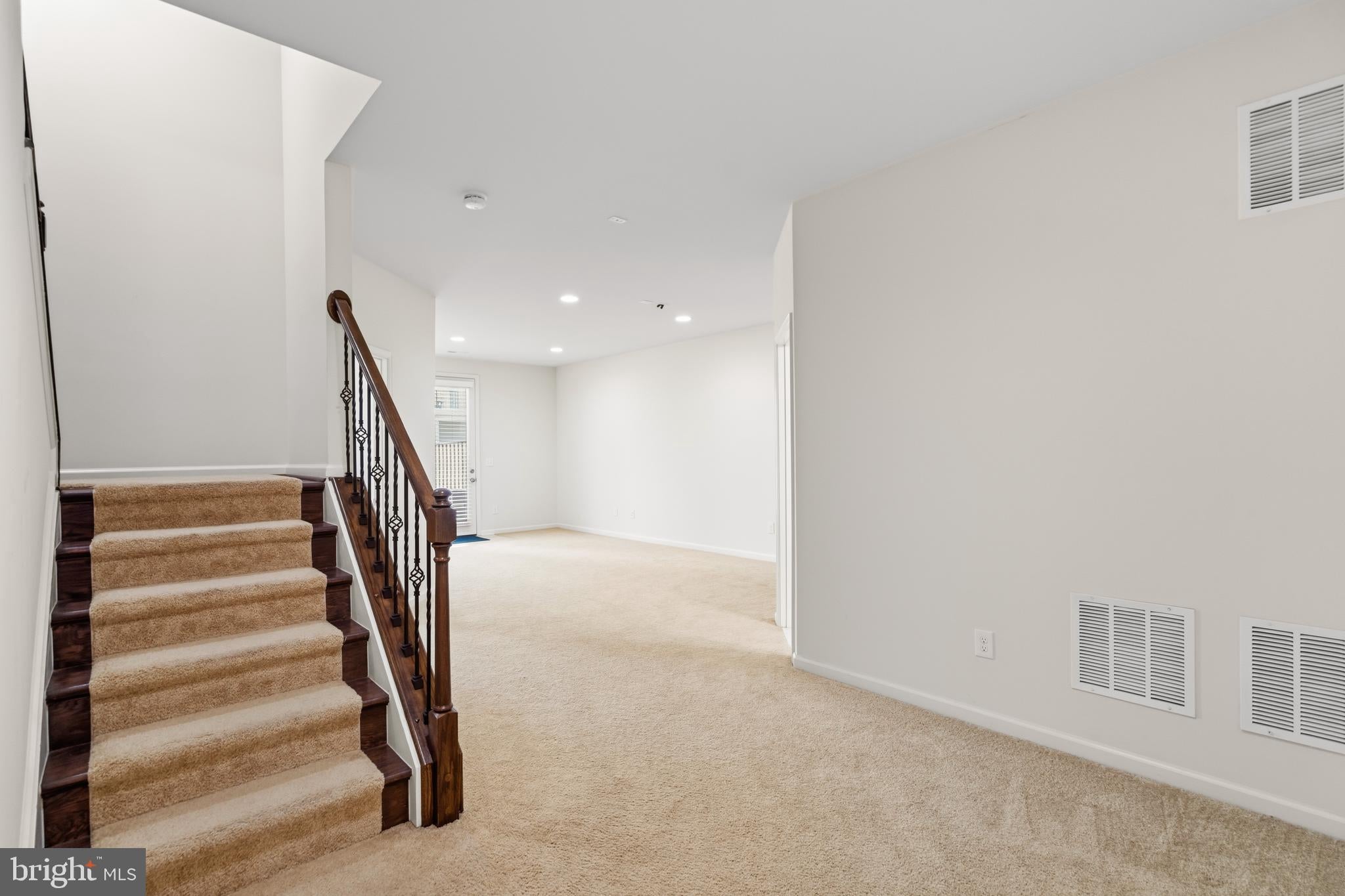 23491 EPPERSON SQUARE