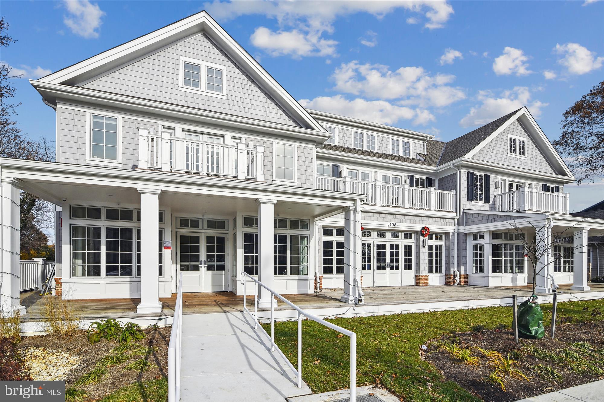 WEST ANNAPOLIS - Residential Lease