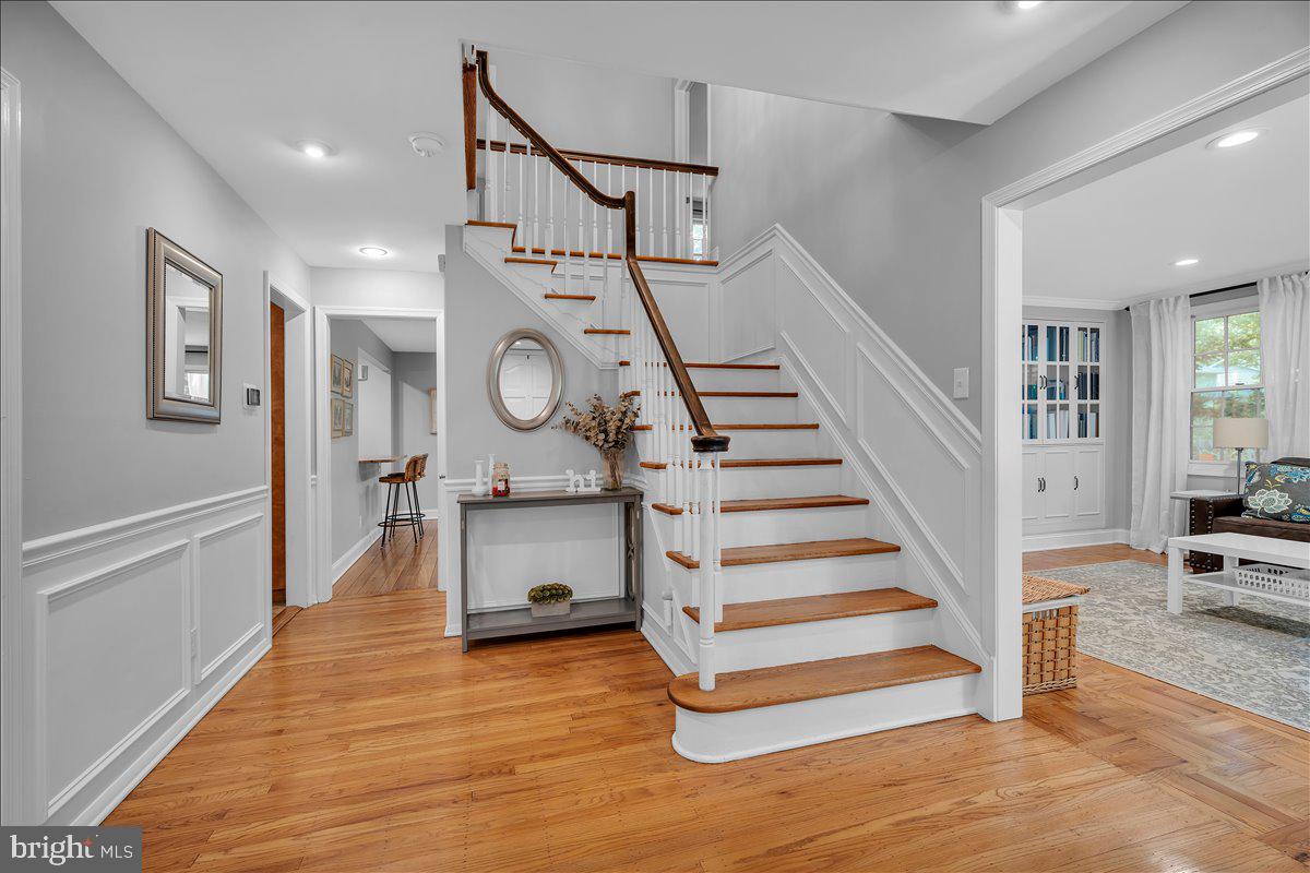 1 PEMBROKE COURT