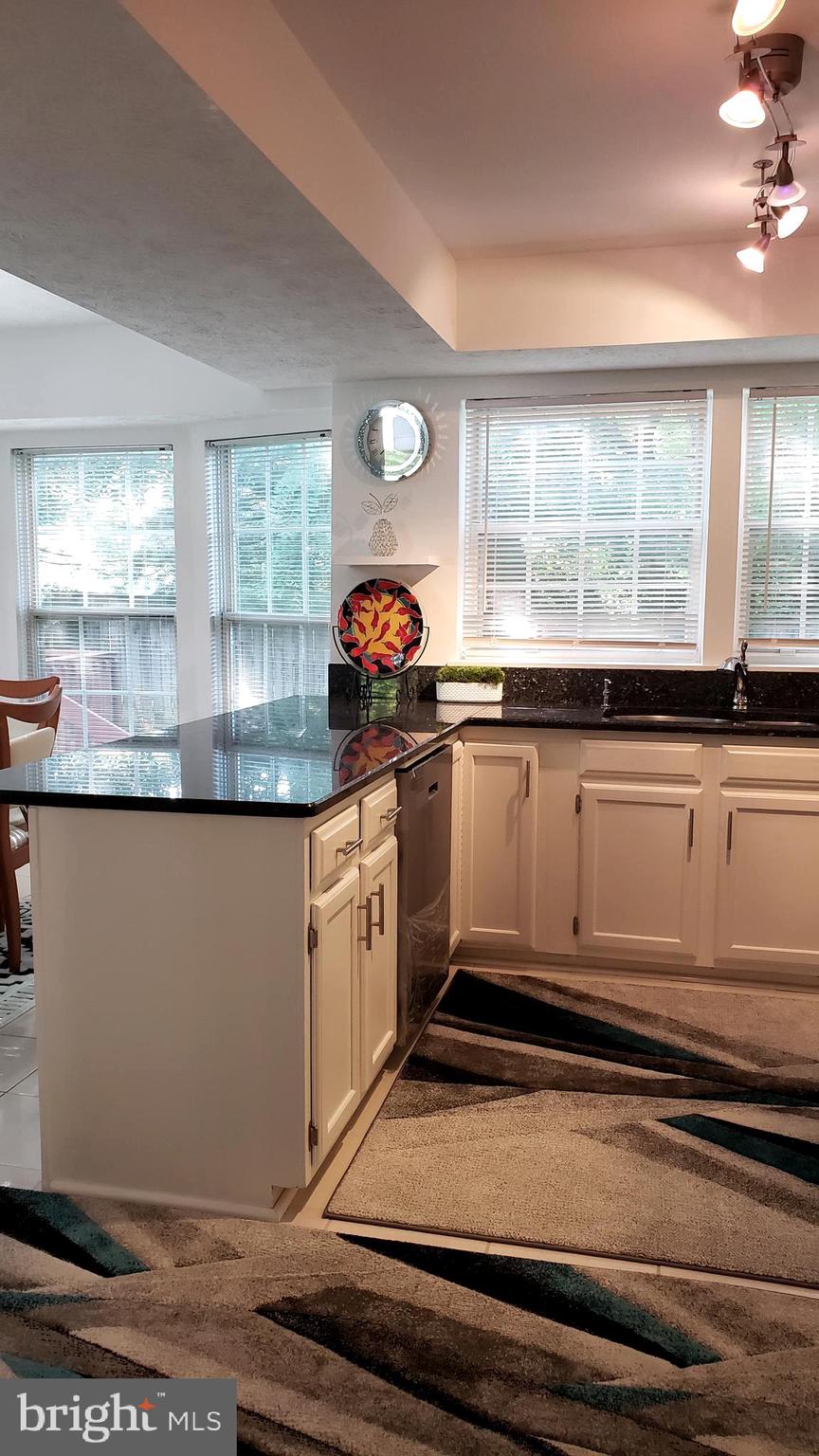 SAYBROOKE - Residential