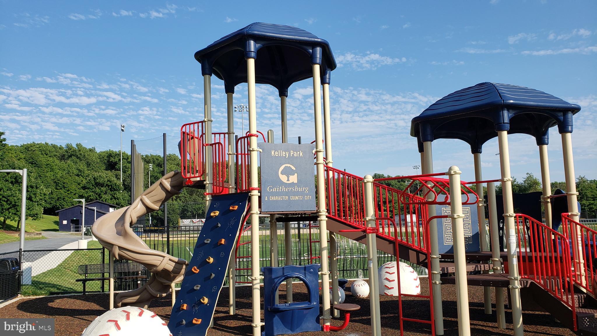 SAYBROOKE - Residential