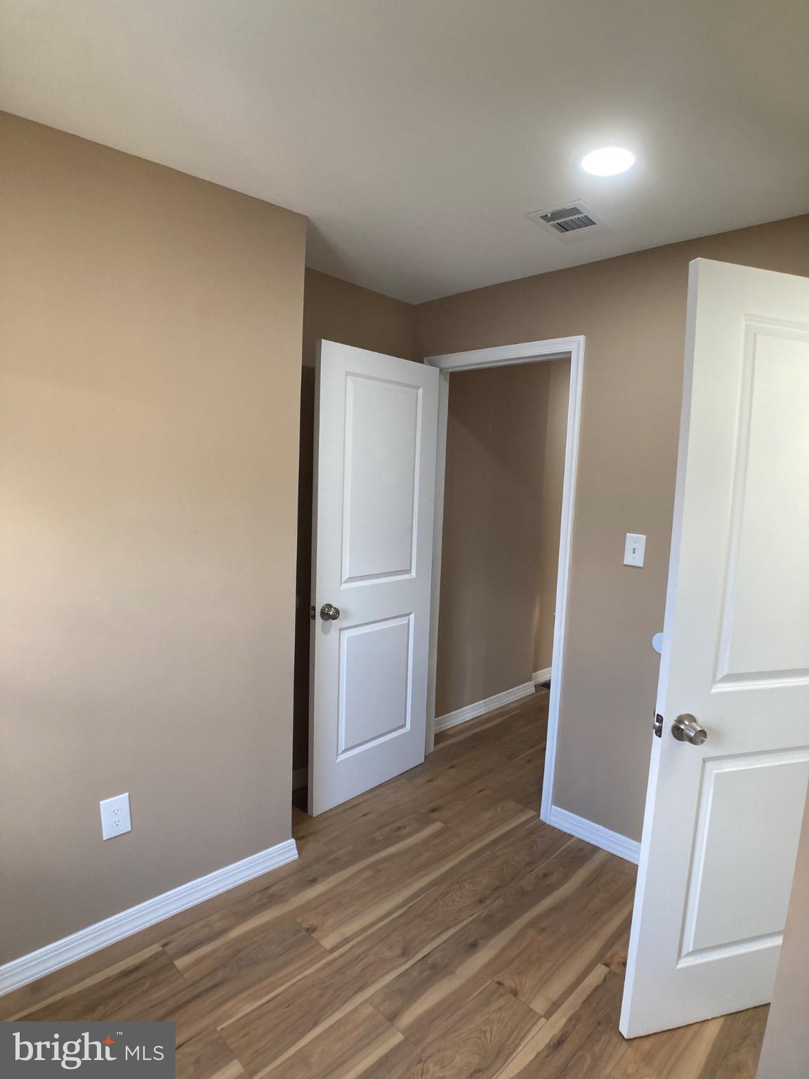 BELMONT - Residential Lease