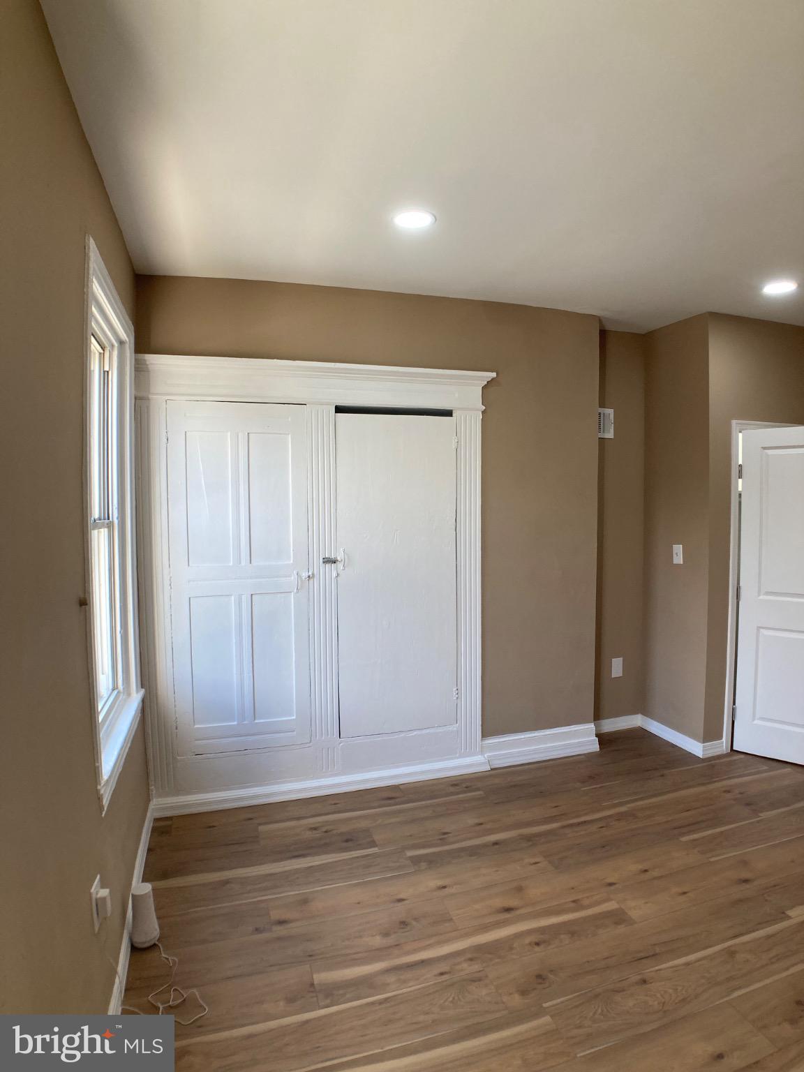 BELMONT - Residential Lease