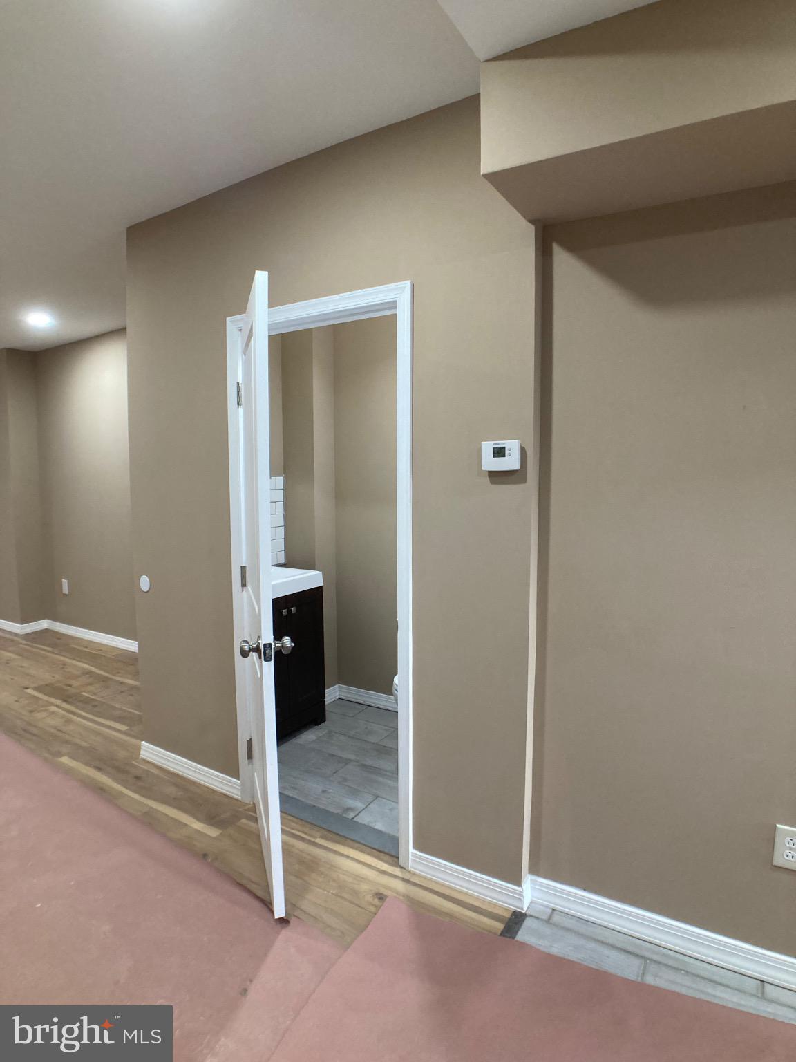 BELMONT - Residential Lease