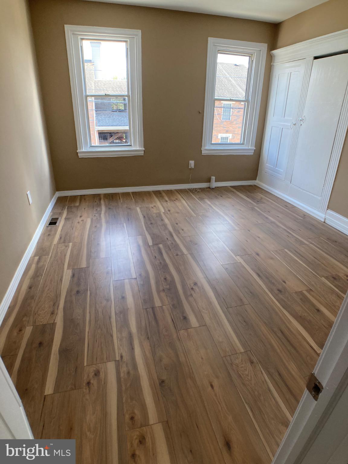 BELMONT - Residential Lease