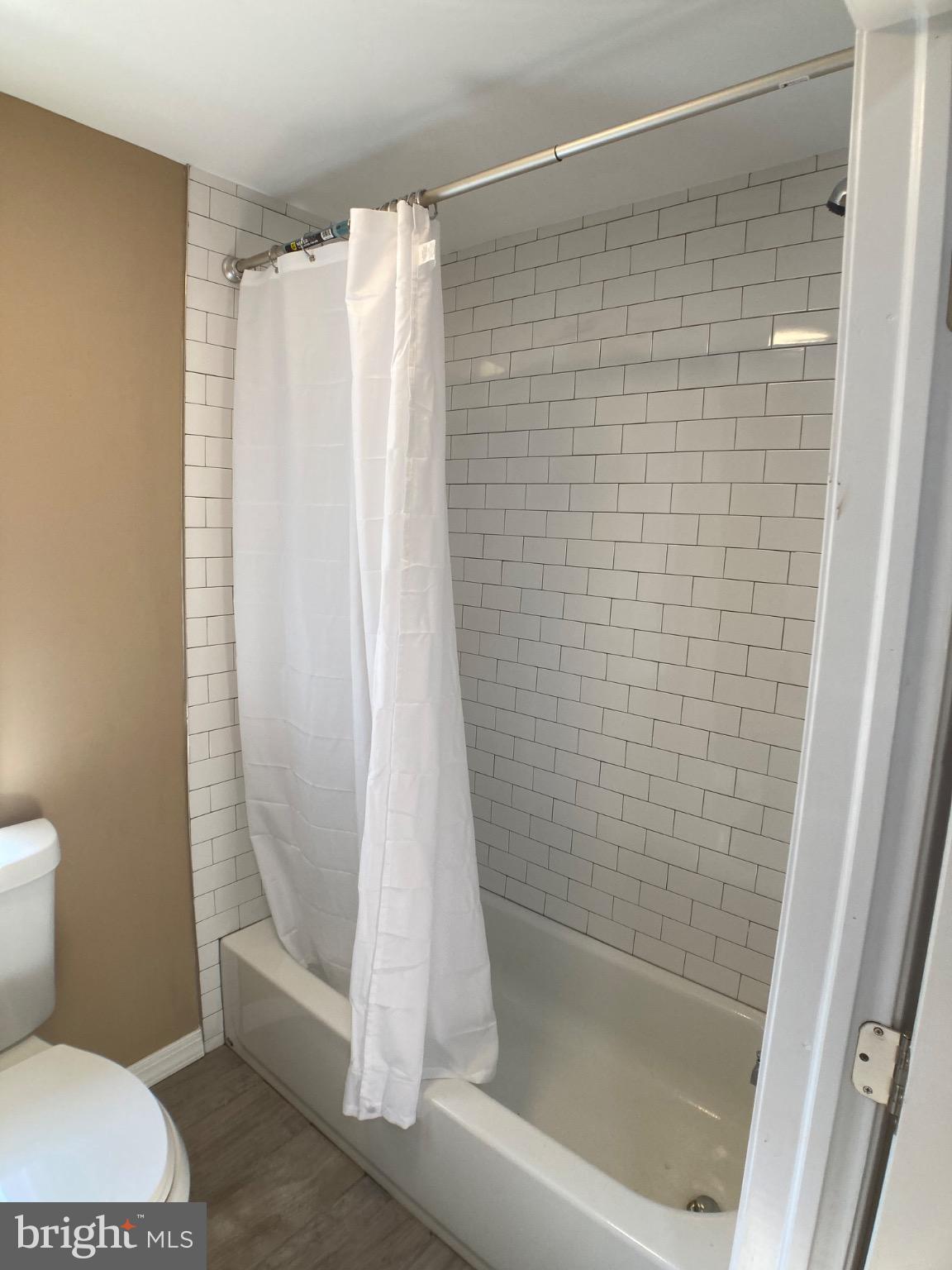 BELMONT - Residential Lease