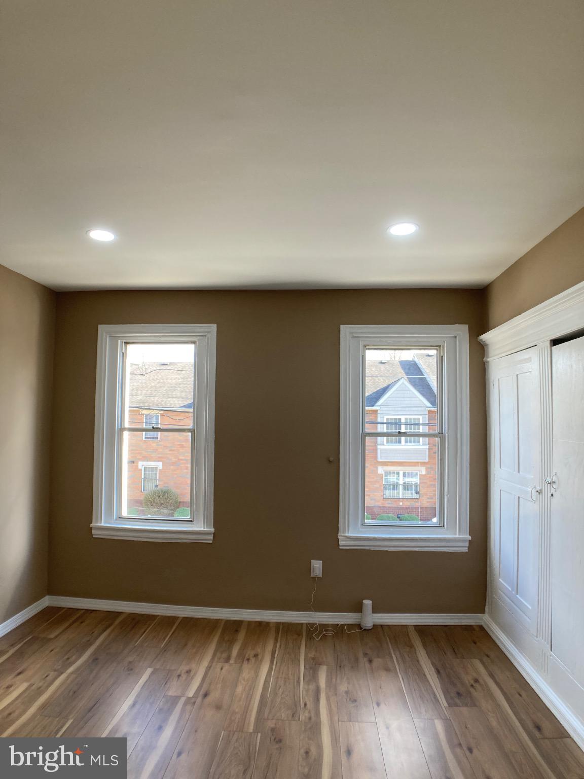 BELMONT - Residential Lease