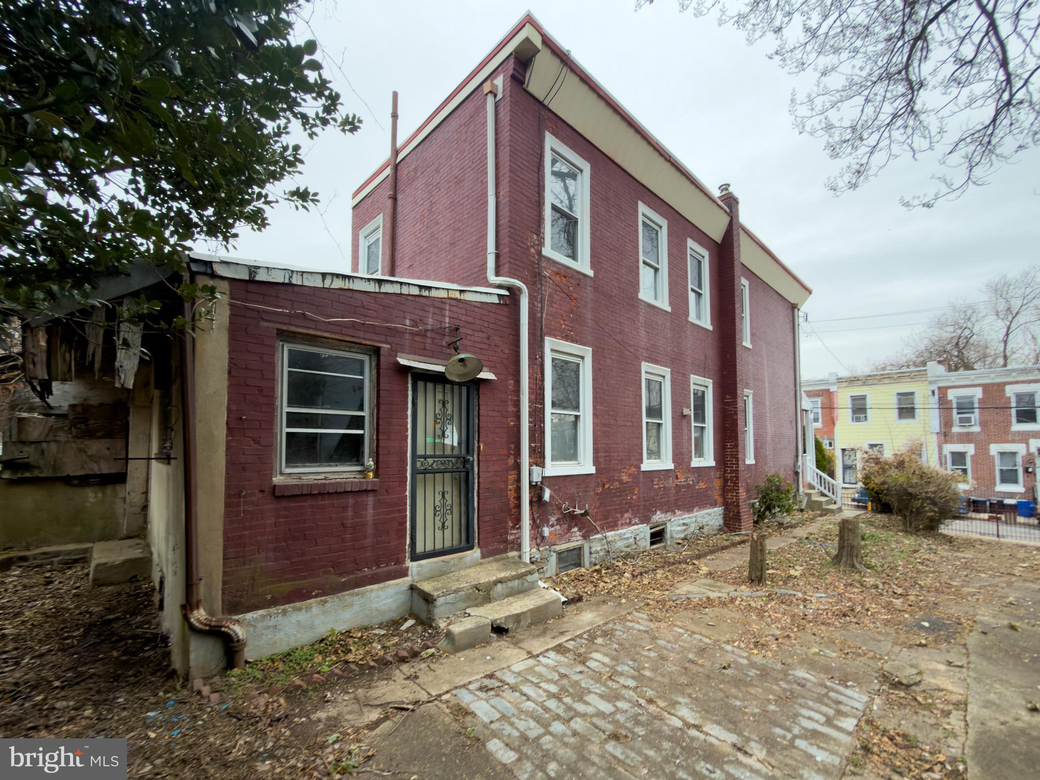 GERMANTOWN (EAST) - Residential