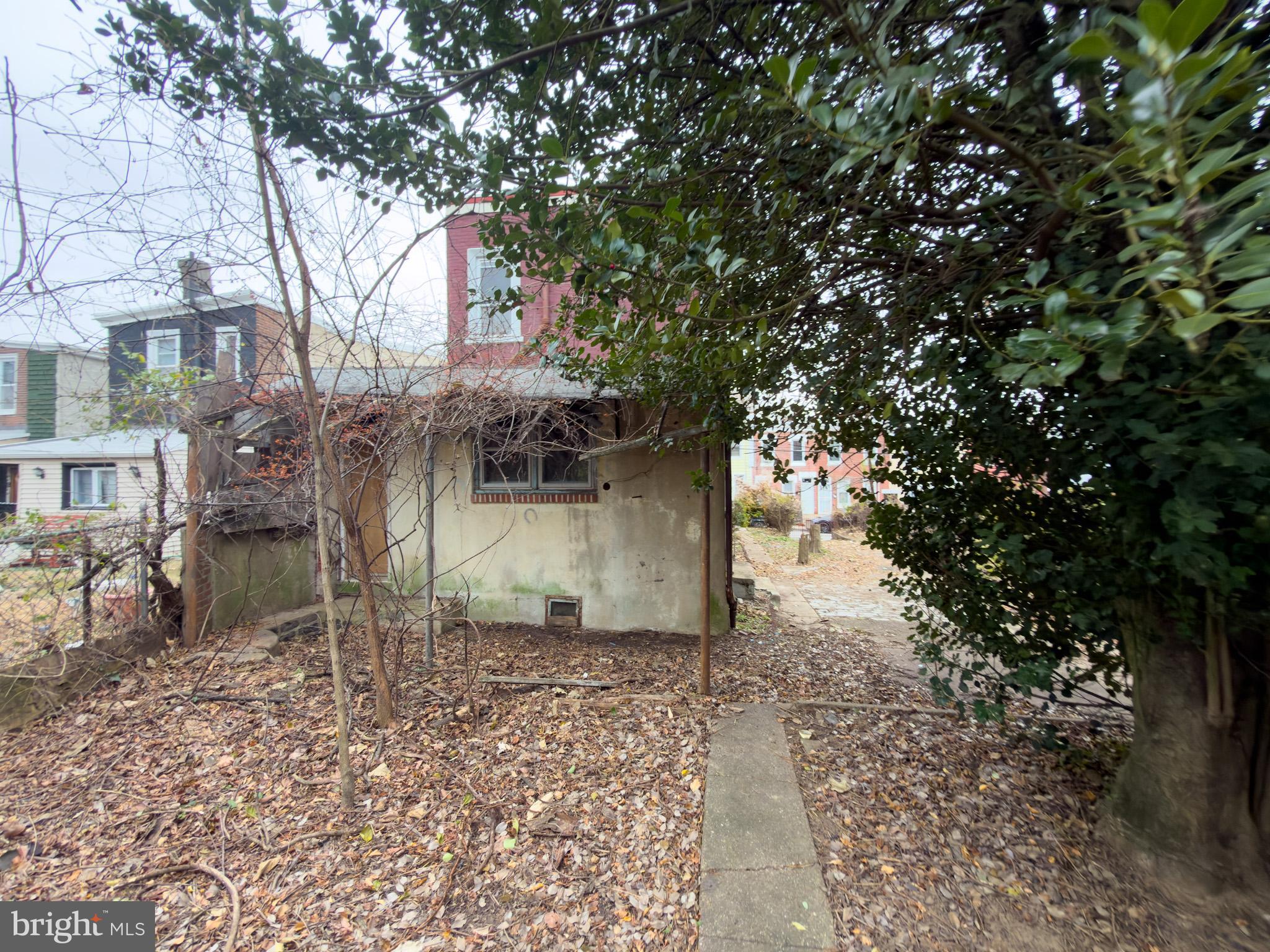 GERMANTOWN (EAST) - Residential