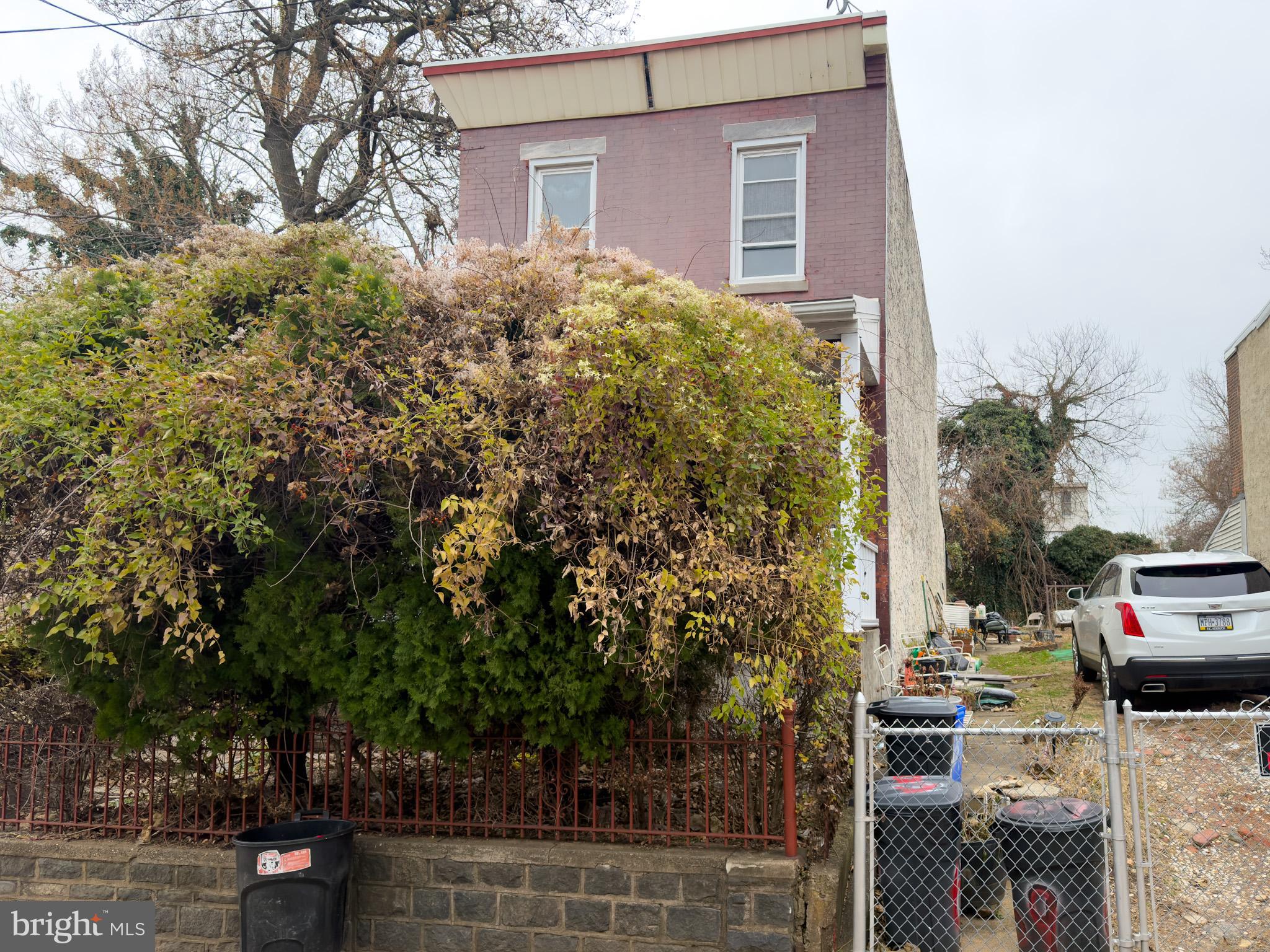 GERMANTOWN (EAST) - Residential