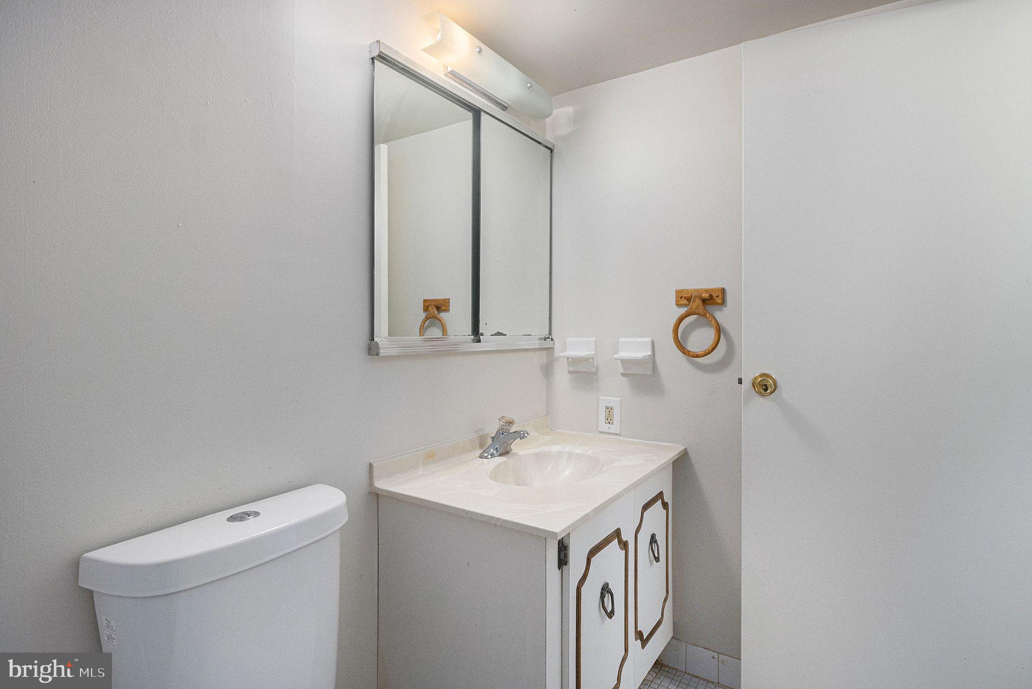 PLYMOUTH HILLS - Residential